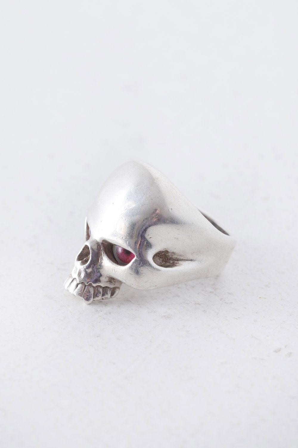 Vintage Vintage 950 silver skull ring with eyes US 9 Size ONE SIZE - 2 Thumbnail