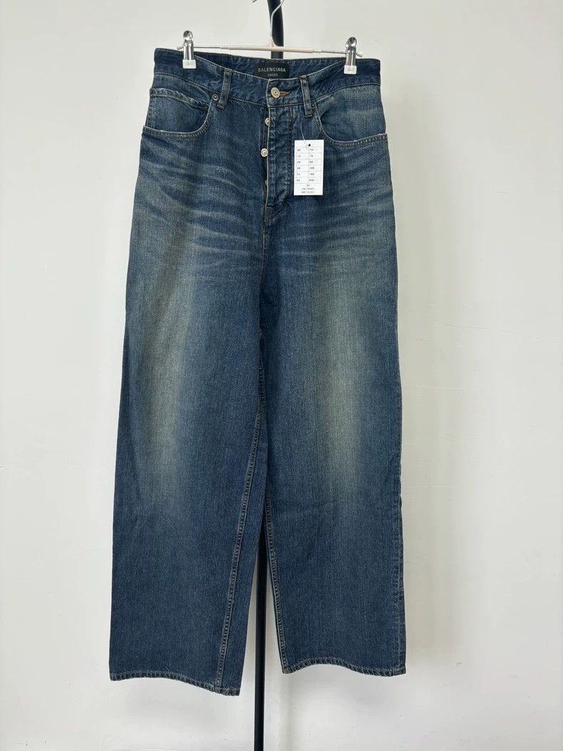 Balenciaga Balenciaga size XXS 25SS Indigo Baggy Button-Up Jeans Size US 26 / EU 42 - 1 Thumbnail