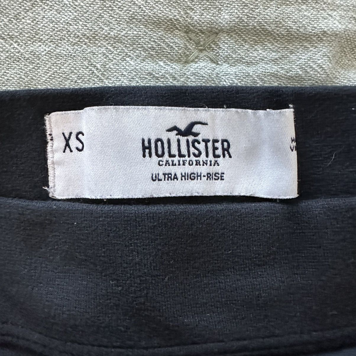 Hollister Hollister Ultra High Rise Flare Legging Pants Black Size XS Size 25" / US 0 / IT 36 - 3 Thumbnail