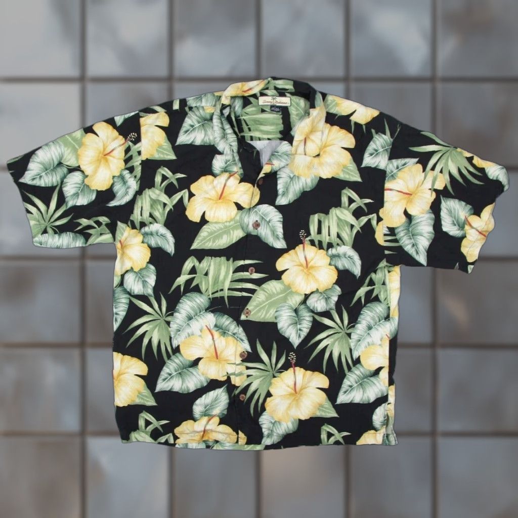 Tommy Bahama VINTAGE Tommy Bahama Shirt Mens Large Black Silk Button Up Hawaiian Camp Hibiscus Tiki Size US L / EU 52-54 / 3 - 1 Thumbnail