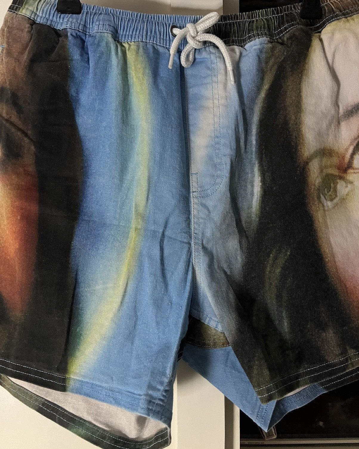 Pleasures VERY RARE Pleasures Jesus Holy Shorts Size US 32 / EU 48 - 2 Thumbnail