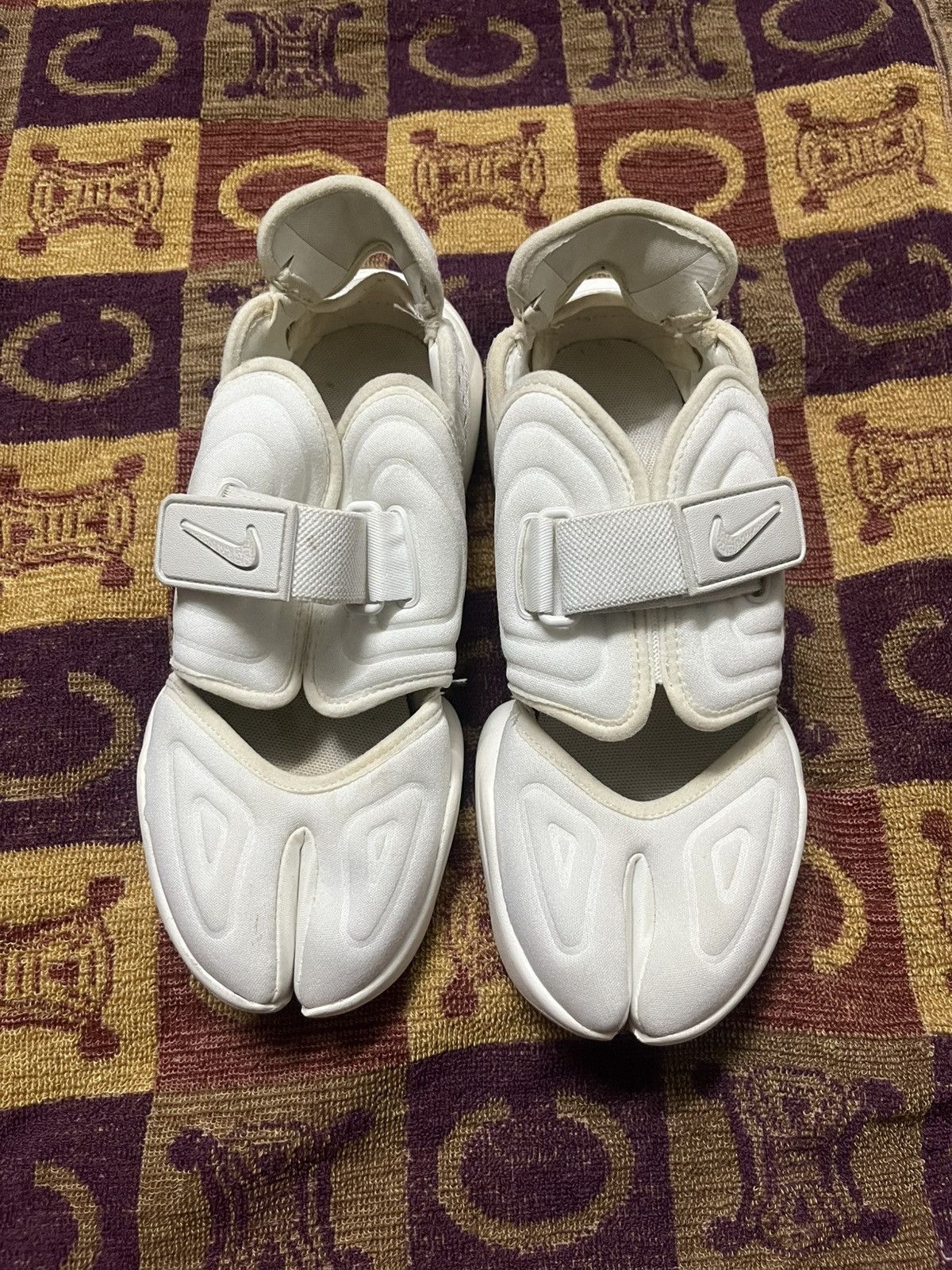 Nike Nike Aqua Rift White Size US 6 / IT 36 - 1 Thumbnail