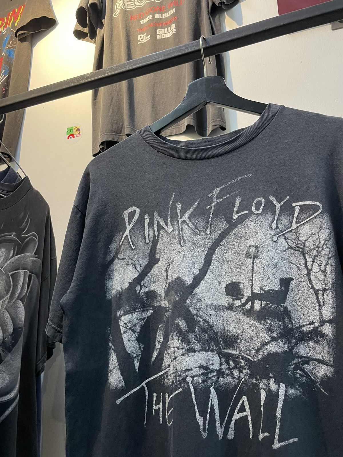 Band Tees Pink Floyd The Wall Size US M / EU 48-50 / 2 - 1 Thumbnail