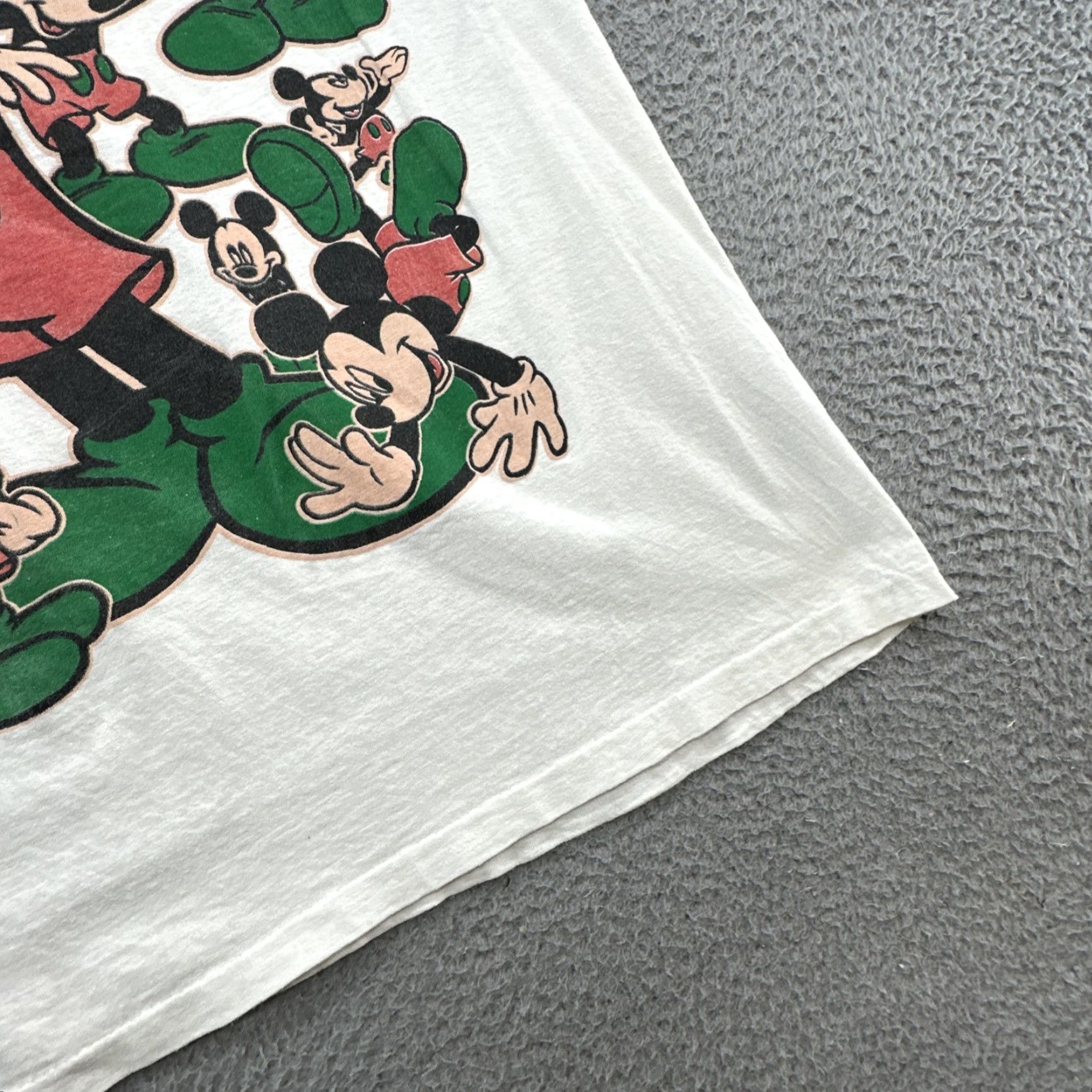 Disney VINTAGE Disney Mickey Mouse White T Shirt XL 90s Single Stitch Unisex Adults Shirt Mens Womens Size US XL / EU 56 / 4 - 5 Thumbnail