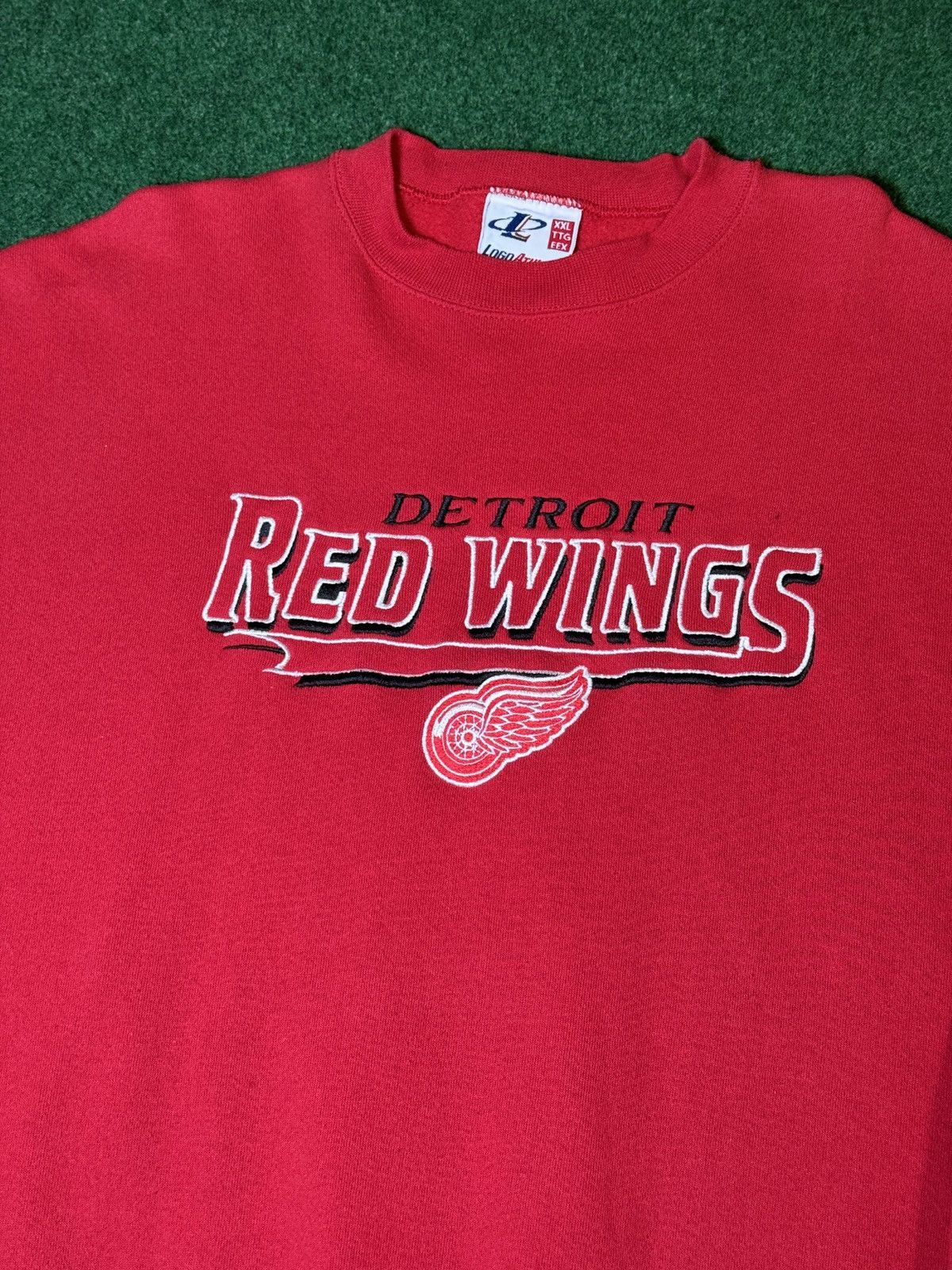 Logo Athletic × Vintage Vintage 90s Detroit Red Wings NHL Retro Crewneck Sweatshirt Size US XXL / EU 58 / 5 - 2 Thumbnail