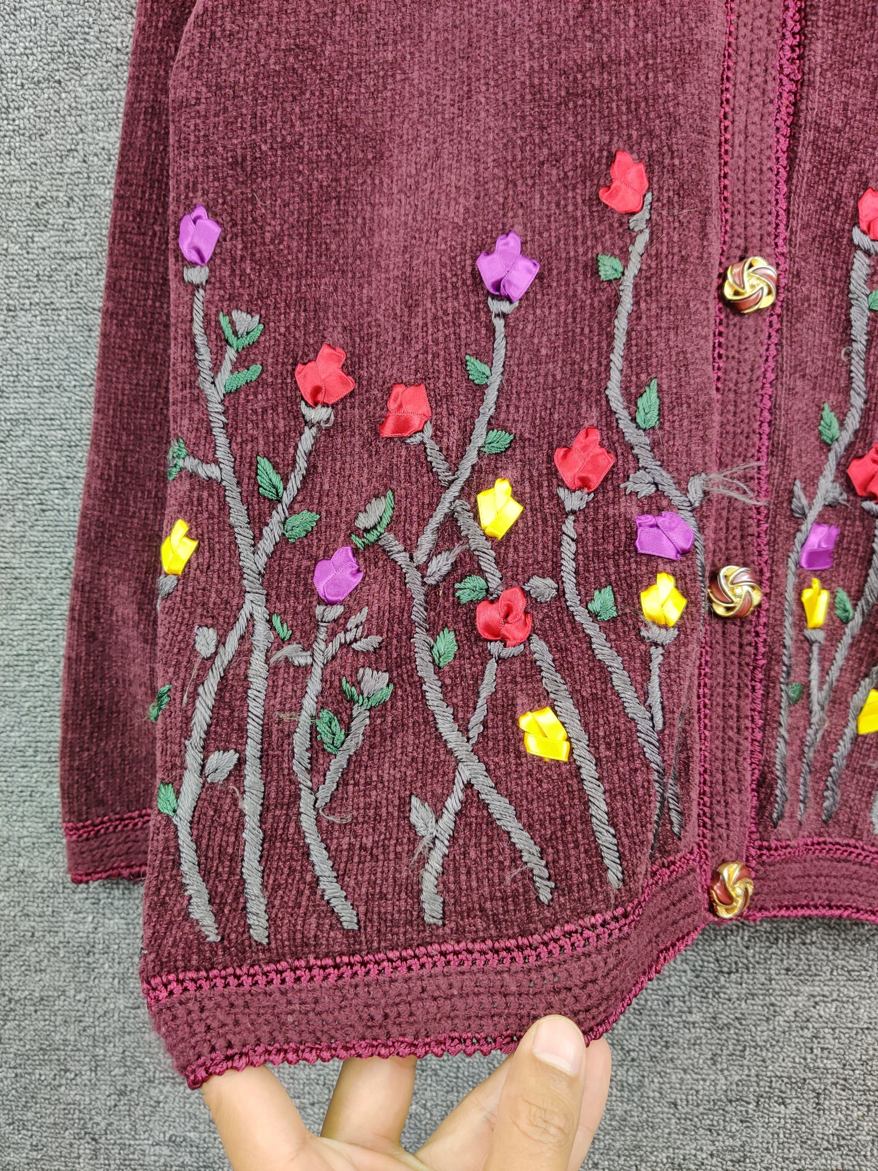 Japanese Brand Vintage Emrald Princess Embroidery Floral Cardigan Size US M / EU 48-50 / 2 - 10 Thumbnail