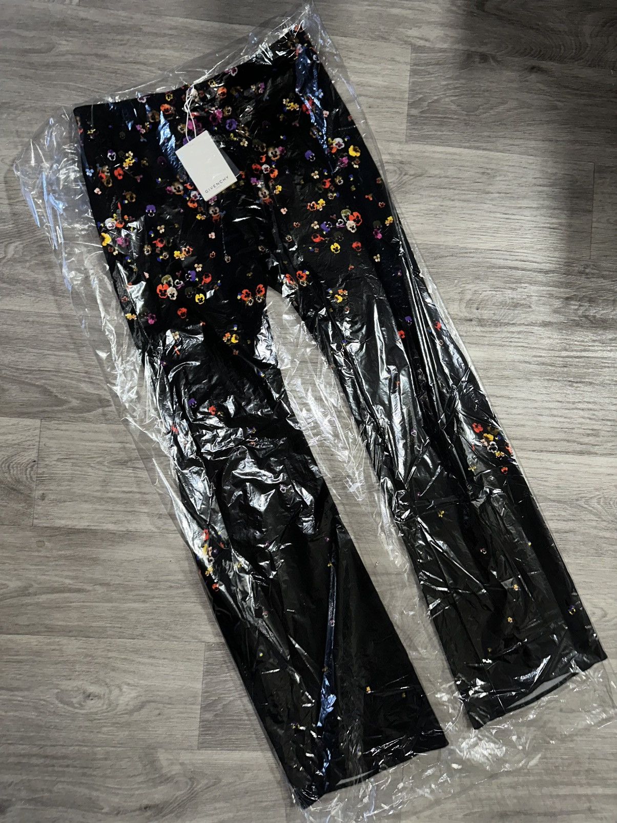 Givenchy Givenchy NWT floral tailored trousers w/flare leg IT40 Size 27" / US 4 / IT 40 - 11 Thumbnail