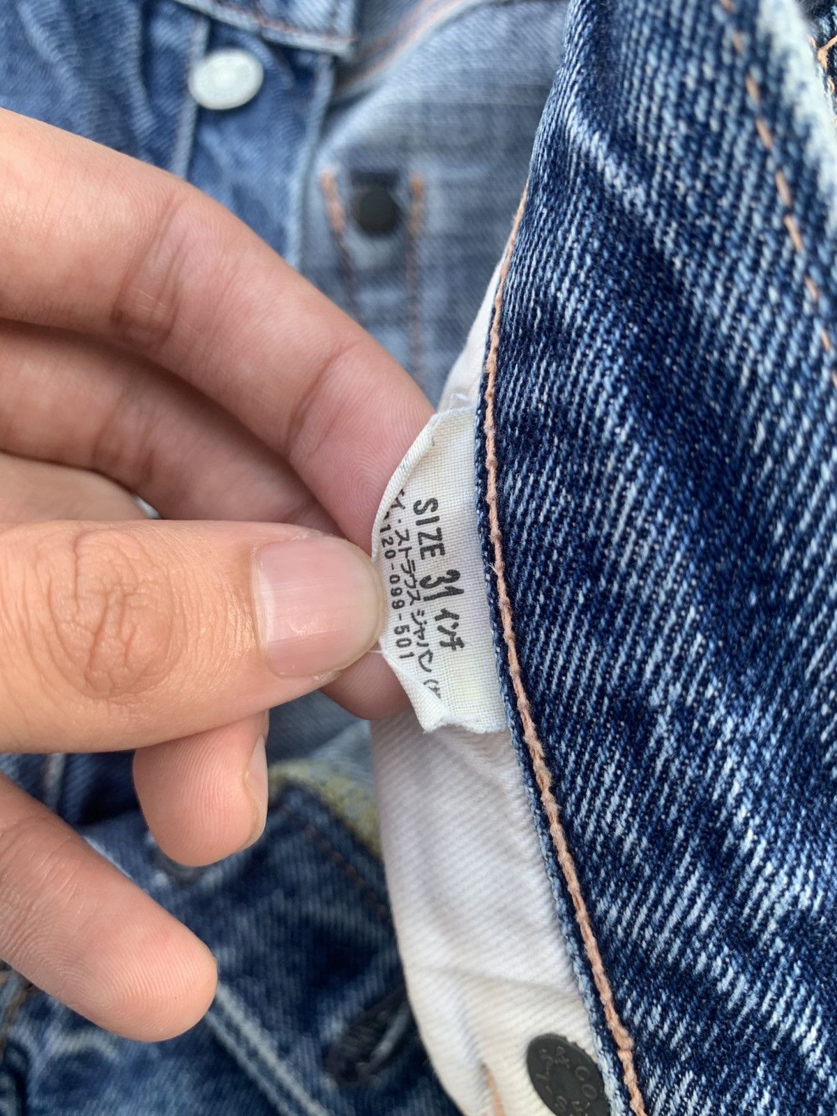 Levi's VINTAGE LEVIS 501XX SELVEDGE BIG E DAMAGE DISTRESSED DENIM Size US 30 / EU 46 - 17 Thumbnail
