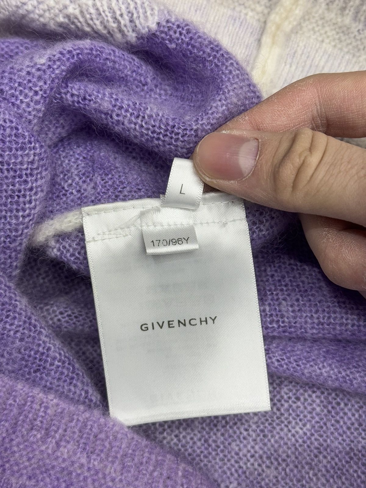 Givenchy Givenchy 22fw sweater Size US L / EU 52-54 / 3 - 7 Thumbnail