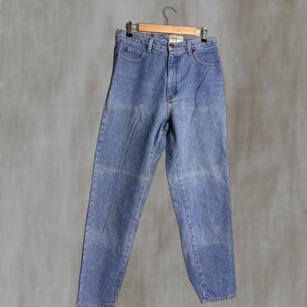 Eddie Bauer VINTAGE Eddie Bauer Jeans Women 12 Regular 32in Inseam High Rise Light Wash Denim Blue 5-Pocket City Retro Christmas Mom Womens Jeans (12) Size 34" / US 12 / IT 48 - 1 Thumbnail