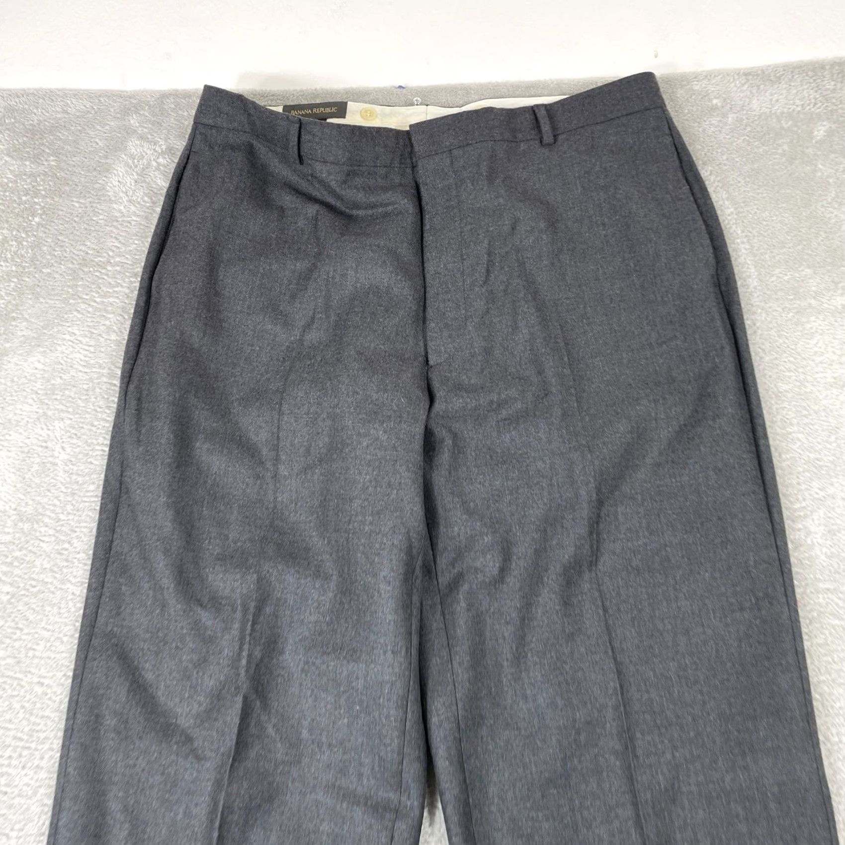 Banana Republic Banana Republic Dress Pants Mens 38R Gray Wool Blend Dress Pants Straight Leg 36 Regular Mens Inches 38x32 Italy Vintage No Size US 38 / EU 54 - 5 Thumbnail