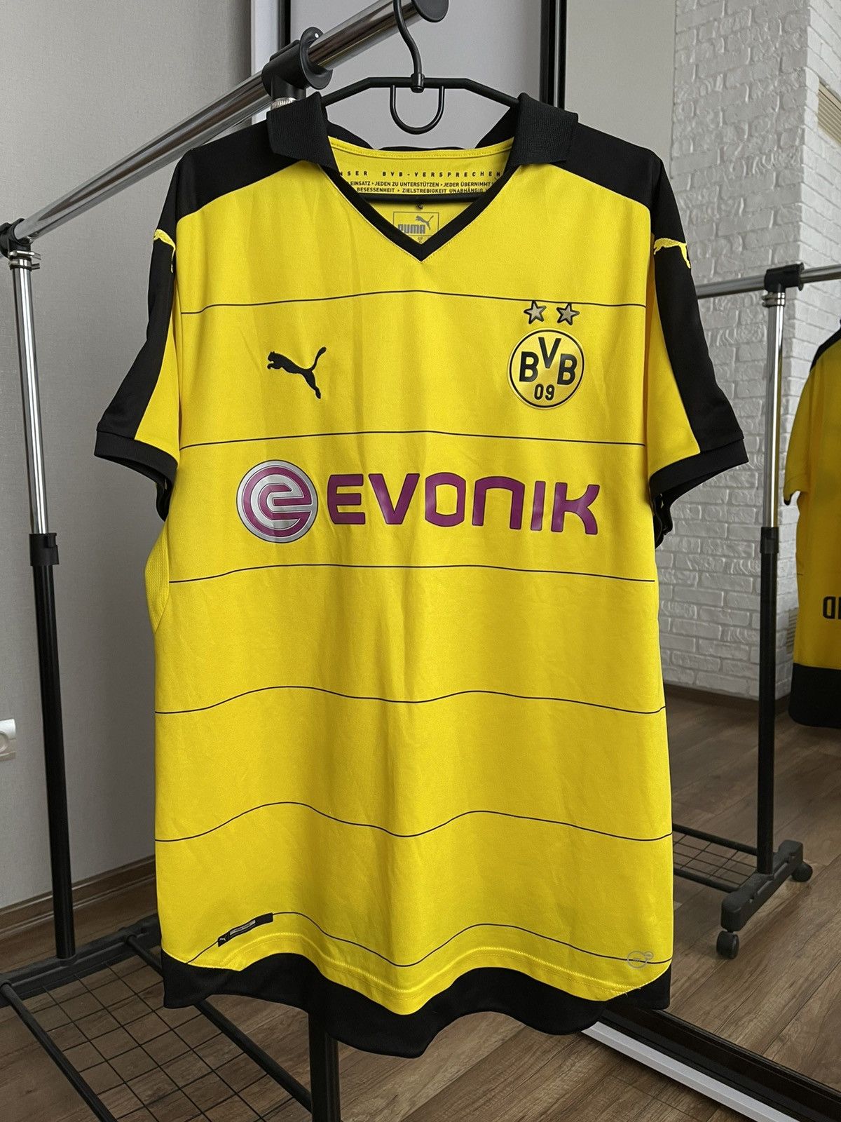 Puma 2015/2016 Puma Borussia Dortmund Soccer Jersey Shirt Size US XL / EU 56 / 4 - 3 Thumbnail