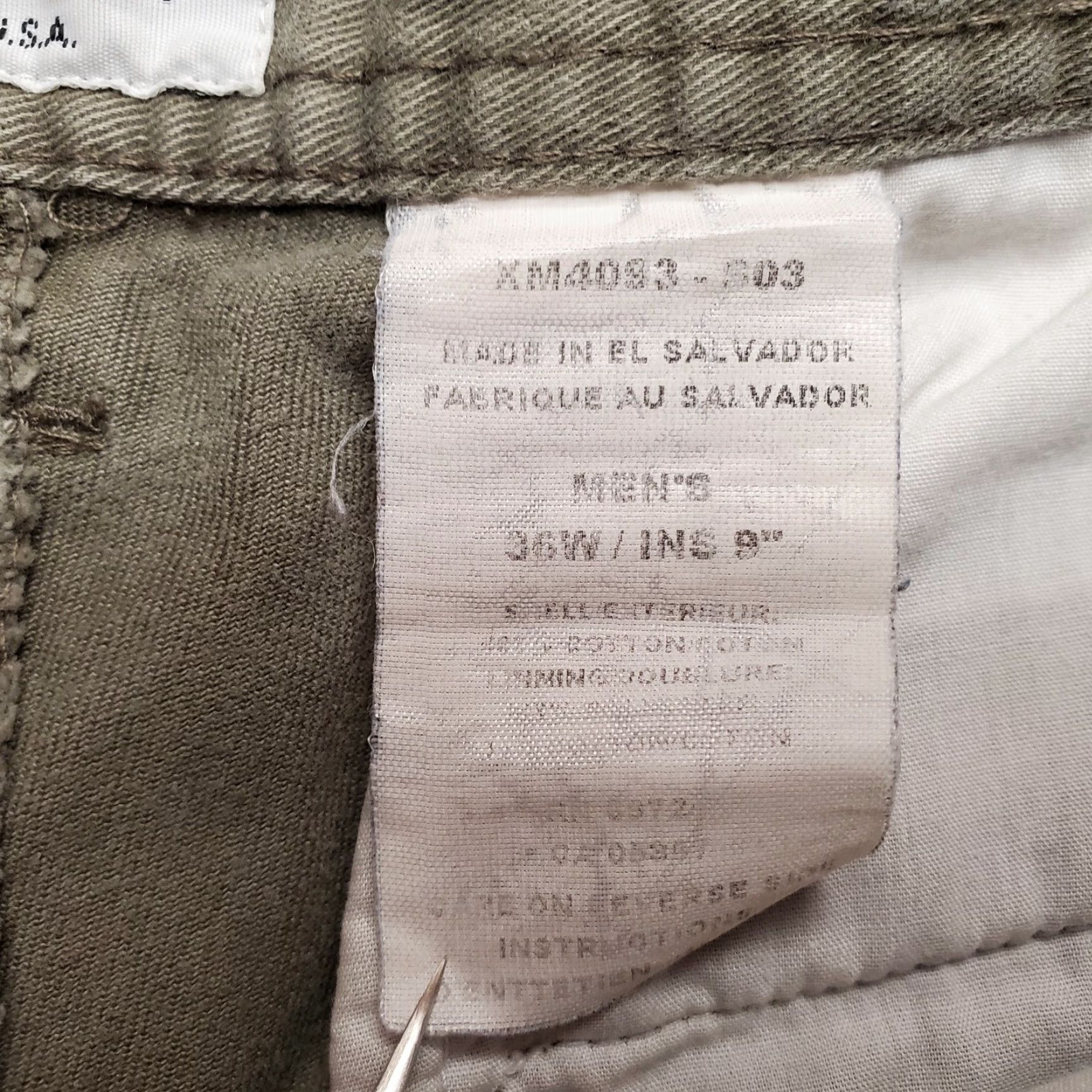 Vintage Columbia Cargo Shorts Men 36 Green Flat Front Twill Outdoors Casual Hike Cotton Pocketed Belt Loops Zip Front Size US 36 / EU 52 - 3 Thumbnail