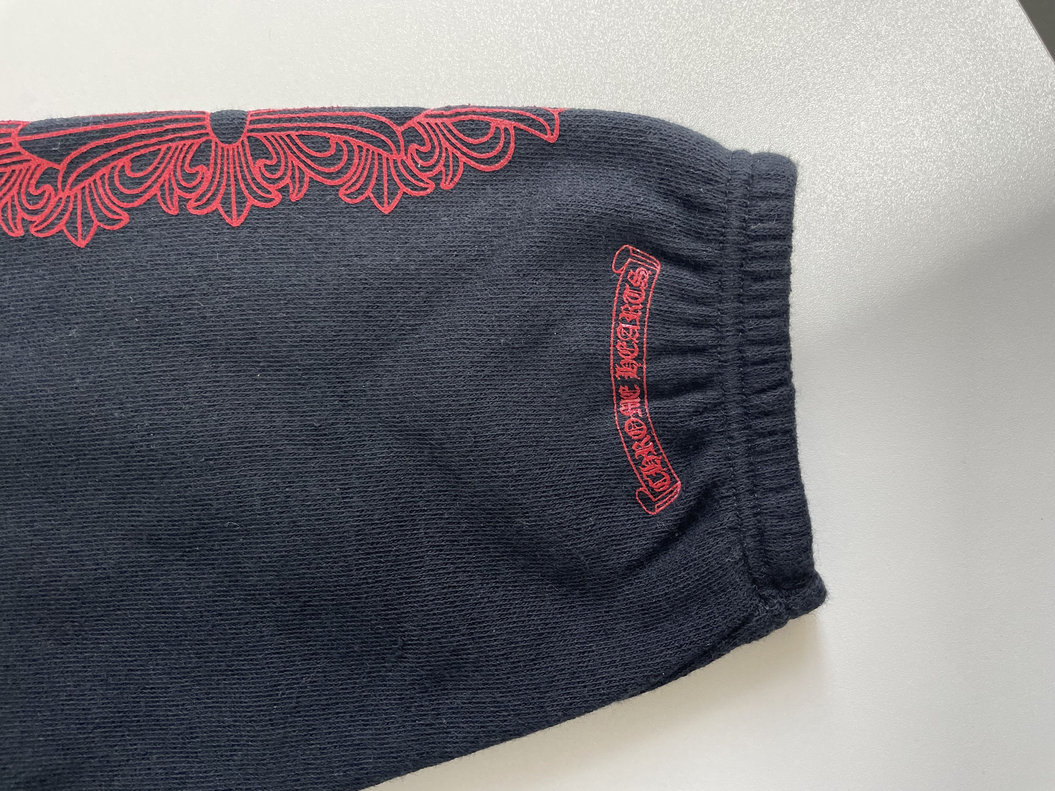 Chrome Hearts Chrome Hearts Red Horseshoe Cross Print Sweatpants For Kids Size US 26 / EU 42 - 4 Thumbnail