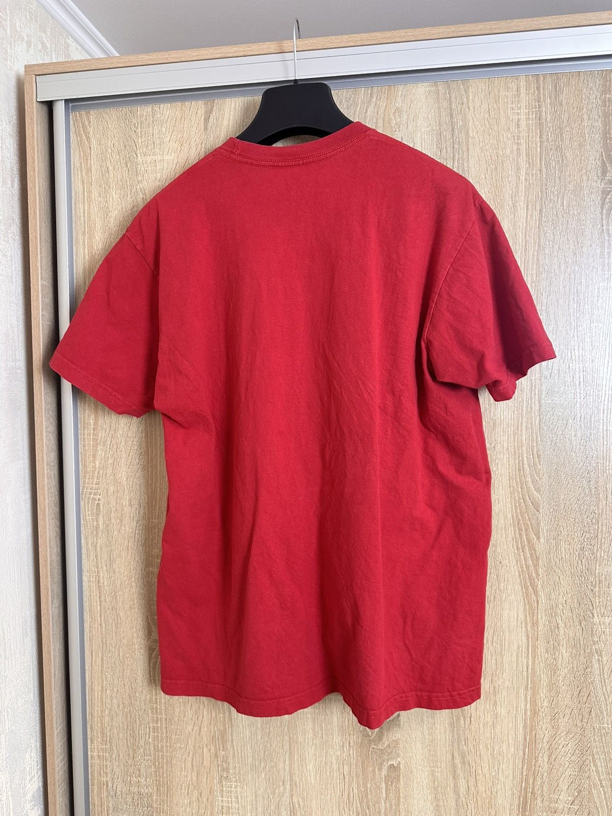 Supreme 🔥 Supreme Smoke Logo Tee Magenta FW19 Box T Shirt USA Red Size US L / EU 52-54 / 3 - 6 Thumbnail