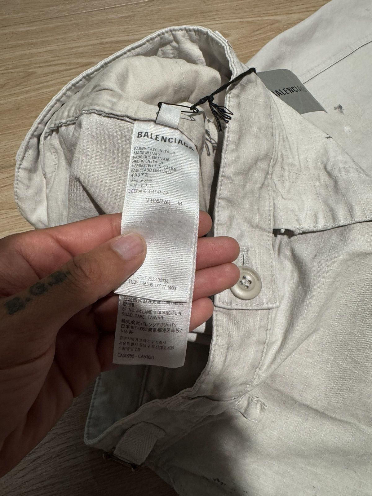 Balenciaga Balenciaga Mud Distressed Cargo Pants White 2023 Size US 32 / EU 48 - 5 Thumbnail