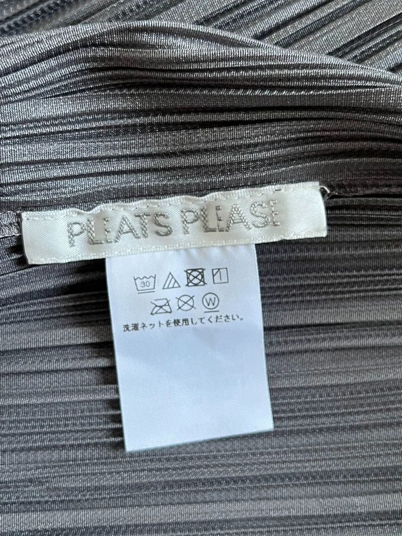 Issey Miyake Issey Miyake size:3 Grey pleated cardigan Size S / US 4 / IT 40 - 3 Thumbnail