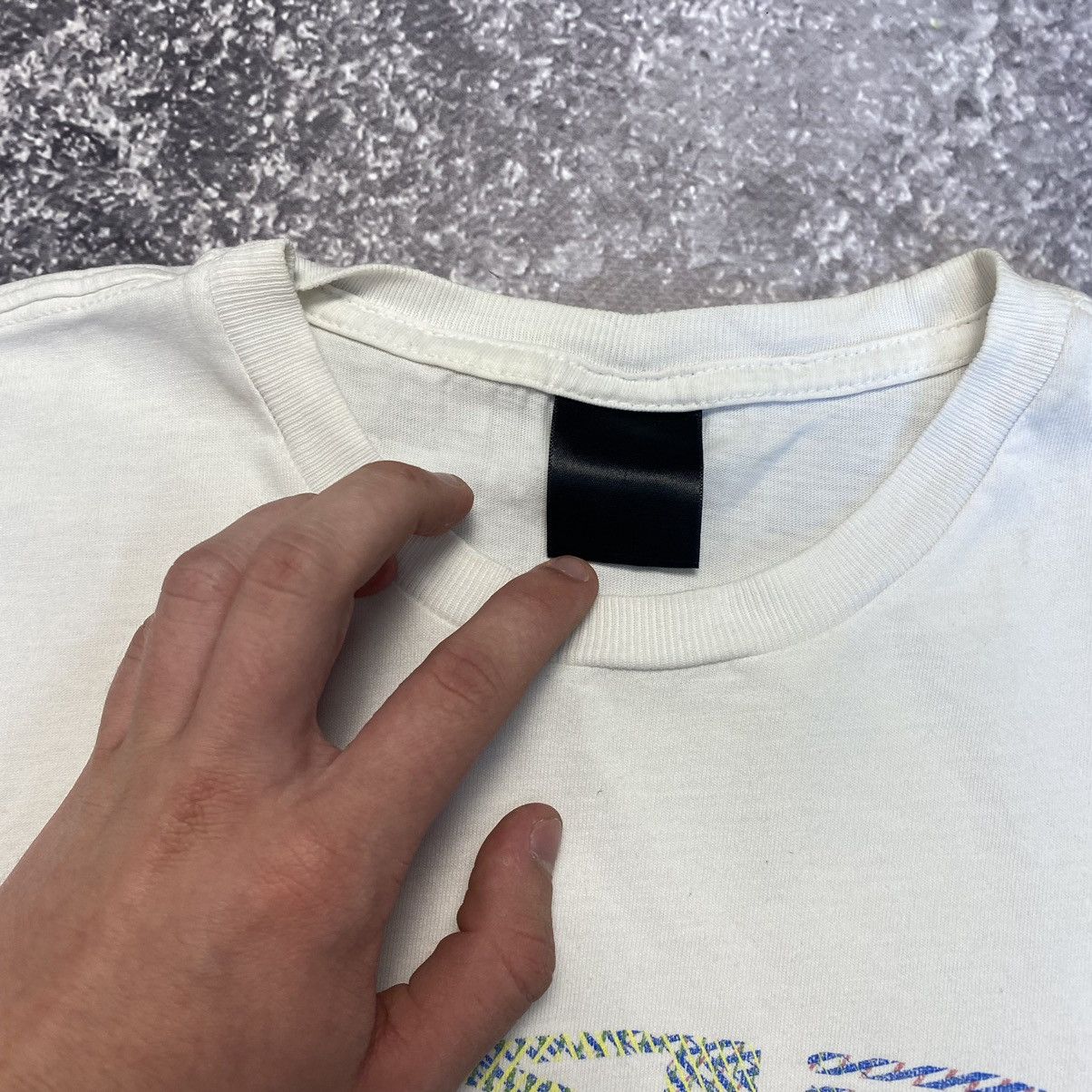 Oakley Vintage Oakley Softwear Monogram logo white y2k tee Size US M / EU 48-50 / 2 - 7 Thumbnail