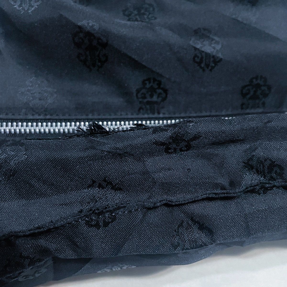 Chrome Hearts 💥SOLD💥 Chrome Hearts Pyramid Studs Clutch Bag Size ONE SIZE - 22 Thumbnail