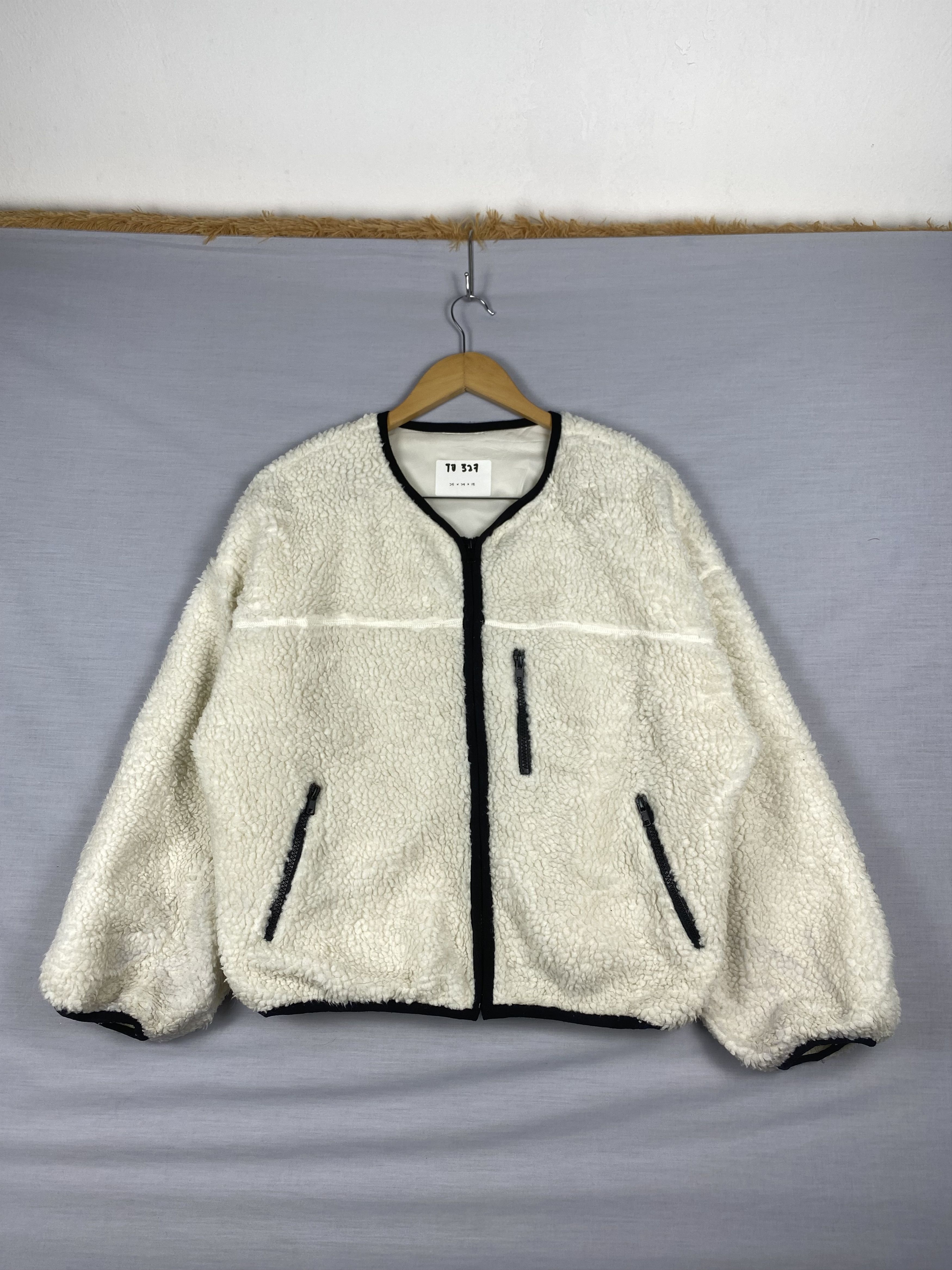 Japanese Brand Vintage Japanese Brand Sherpa Jacket Size US M / EU 48-50 / 2 - 1 Thumbnail