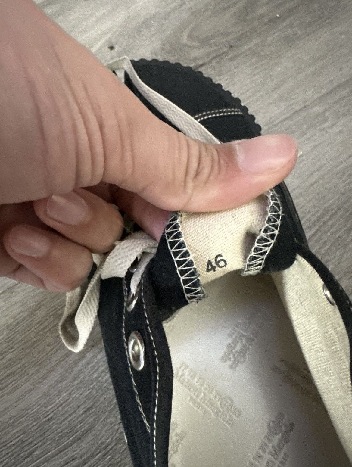 Maison Margiela Maison Margiela Tabi Sneaker Size US 12 / EU 45 - 4 Thumbnail