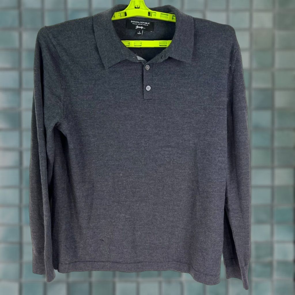Banana Republic VINTAGE Banana Republic Italian Merino Wool Sweater Mens L Gray Size US L / EU 52-54 / 3 - 1 Thumbnail
