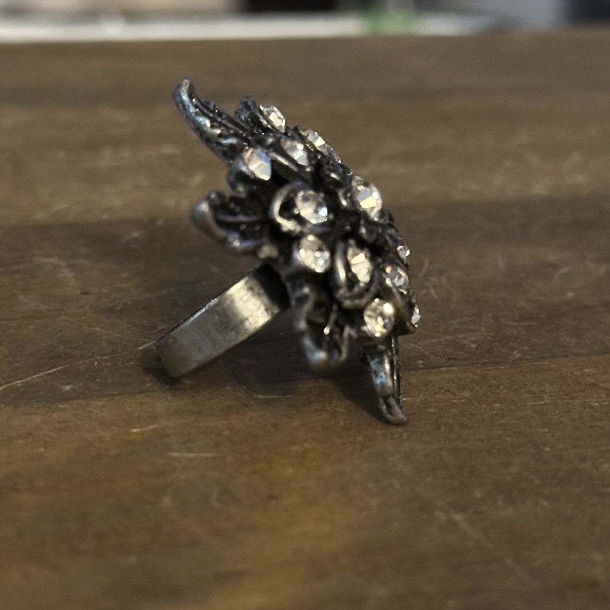 Vintage Vintage rhinestone flower adjustable statement ring Size ONE SIZE - 5 Thumbnail
