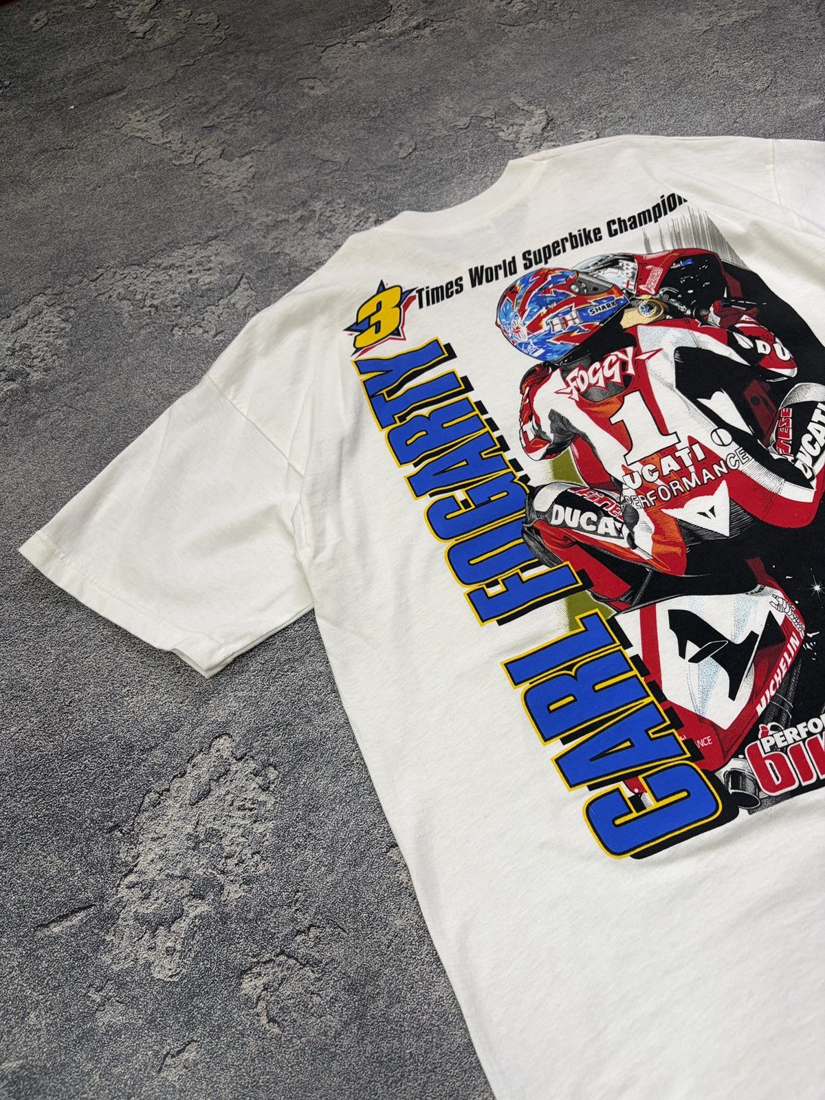 Vintage Vintage 1999 Carl Fogarty 3x World Champion Ducati T-Shirt Size US XL / EU 56 / 4 - 9 Thumbnail