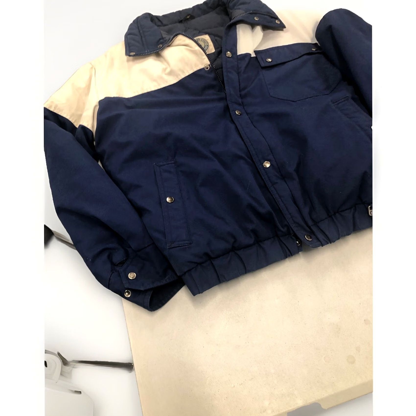 Vintage VINTAGE White Stag Mountain Goat Men’s Medium Navy White Jacket Puffer Retro Skiing Mens Size US M / EU 48-50 / 2 - 4 Thumbnail