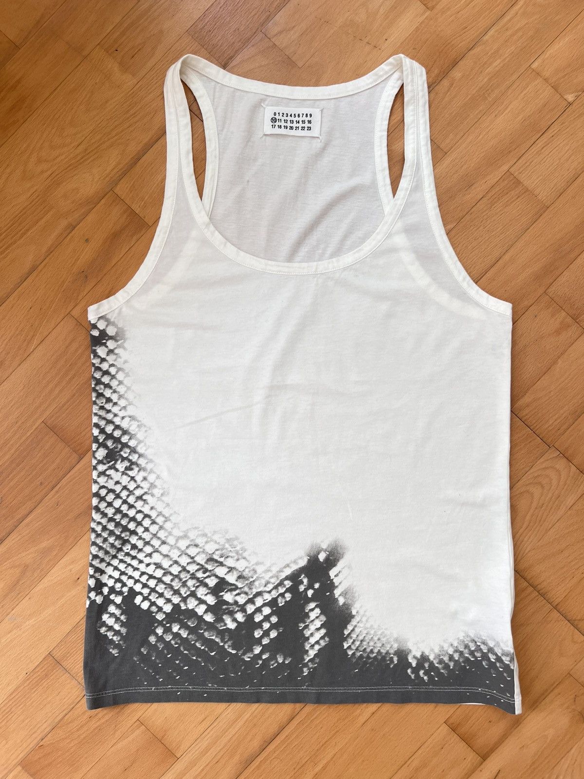 Maison Margiela 2011 Maison Margiela Snake Skin Pattern Avant Garde Tank Top Size US L / EU 52-54 / 3 - 1 Thumbnail