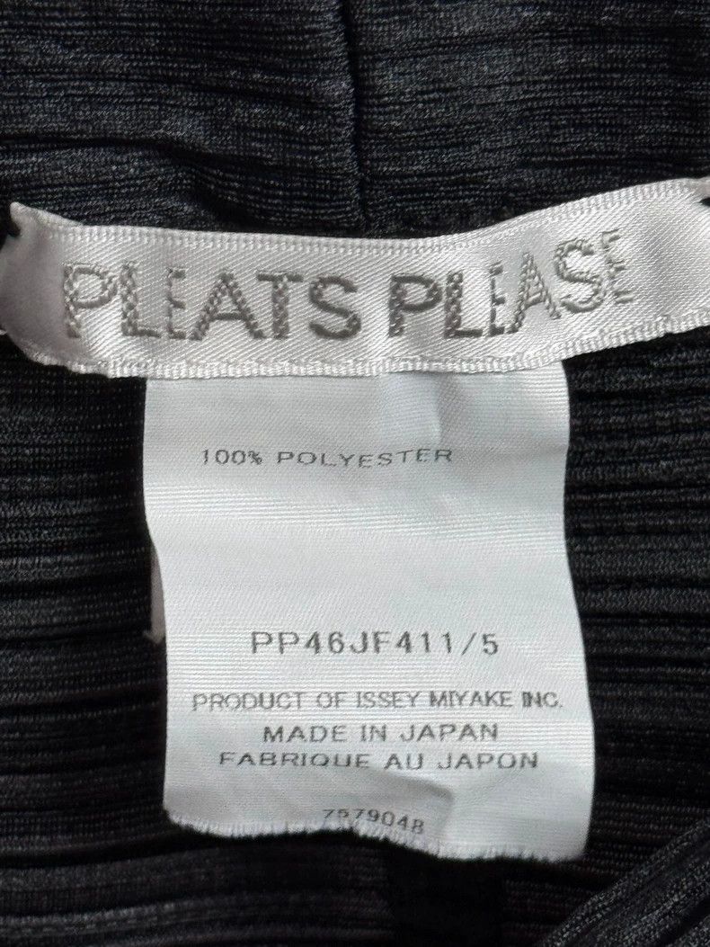 Issey Miyake Issey Miyake size:5 Black chicken leg pants Size 22" - 3 Thumbnail