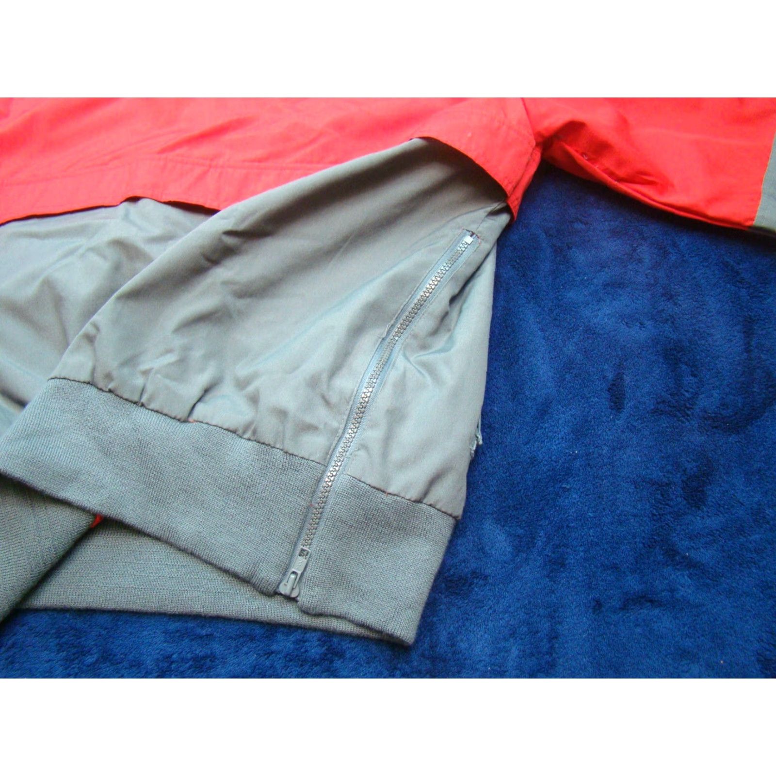 Vintage VINTAGE OSSI SKI-WEAR Mens Jacket Pullover 1/2 Zip Lightweight Red Gray - Skiing Coat Coat? Size US L / EU 52-54 / 3 - 7 Thumbnail