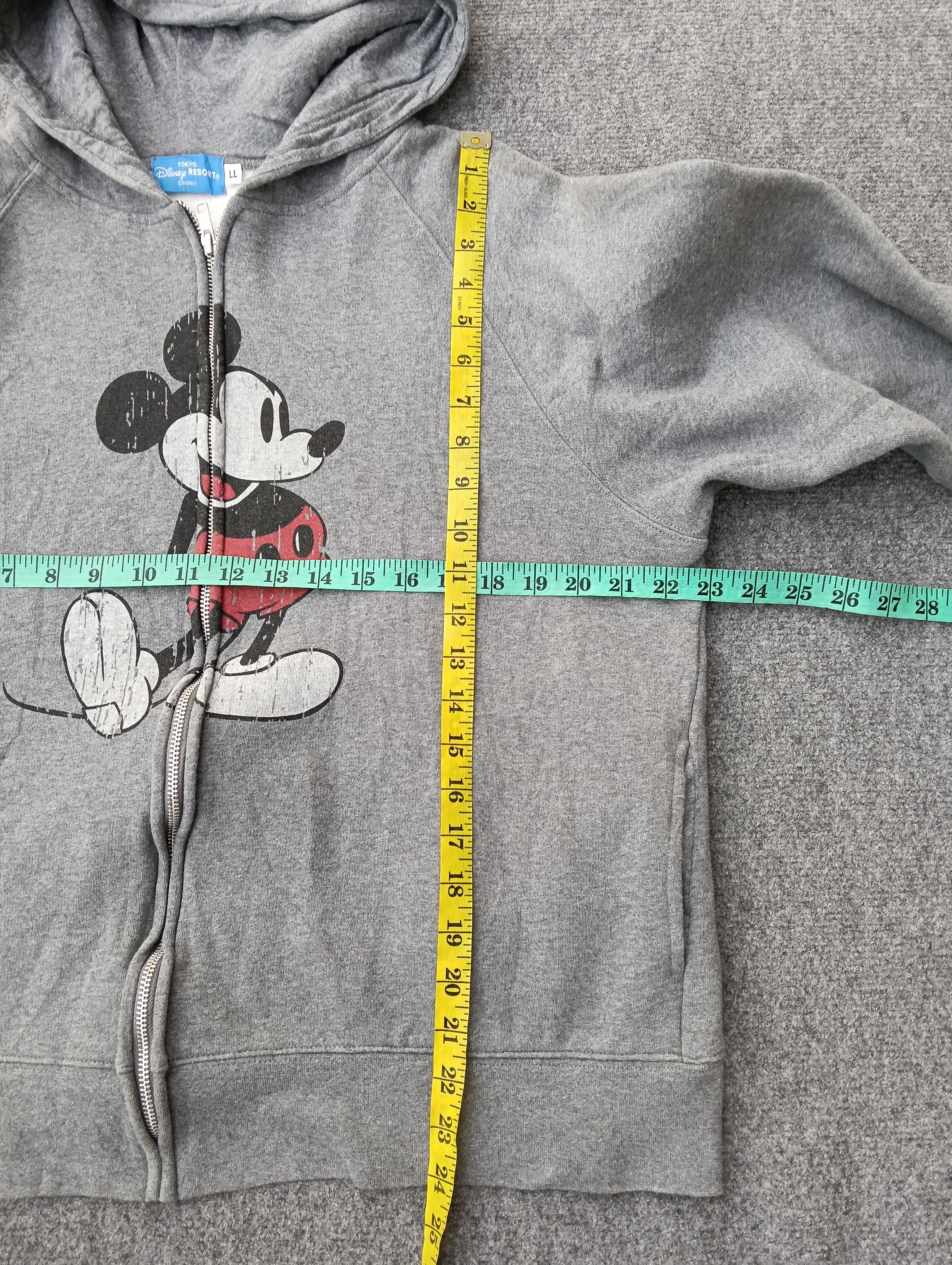 Mickey Mouse Tokyo Disney Resort Mickey Mouse Gray Hoodie (LL Size) Size US XL / EU 56 / 4 - 2 Thumbnail