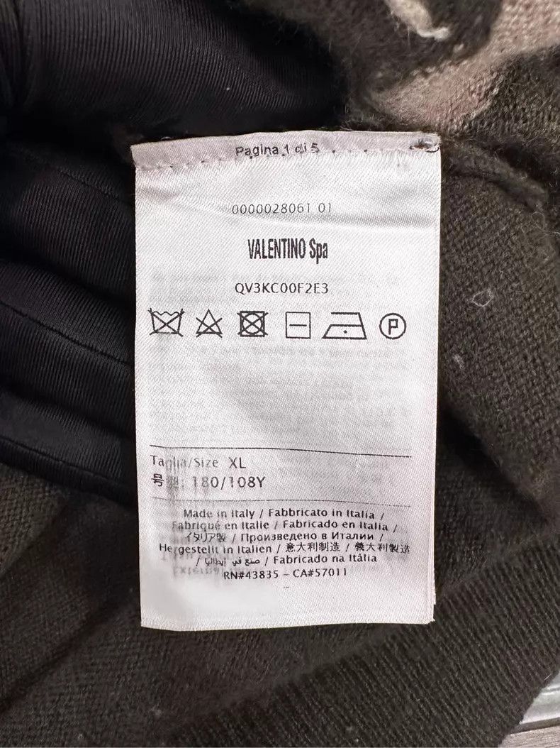 Valentino Valentino Full print of camouflage rivet logo men's milita Size XL / US 12-14 / IT 48-50 - 7 Thumbnail