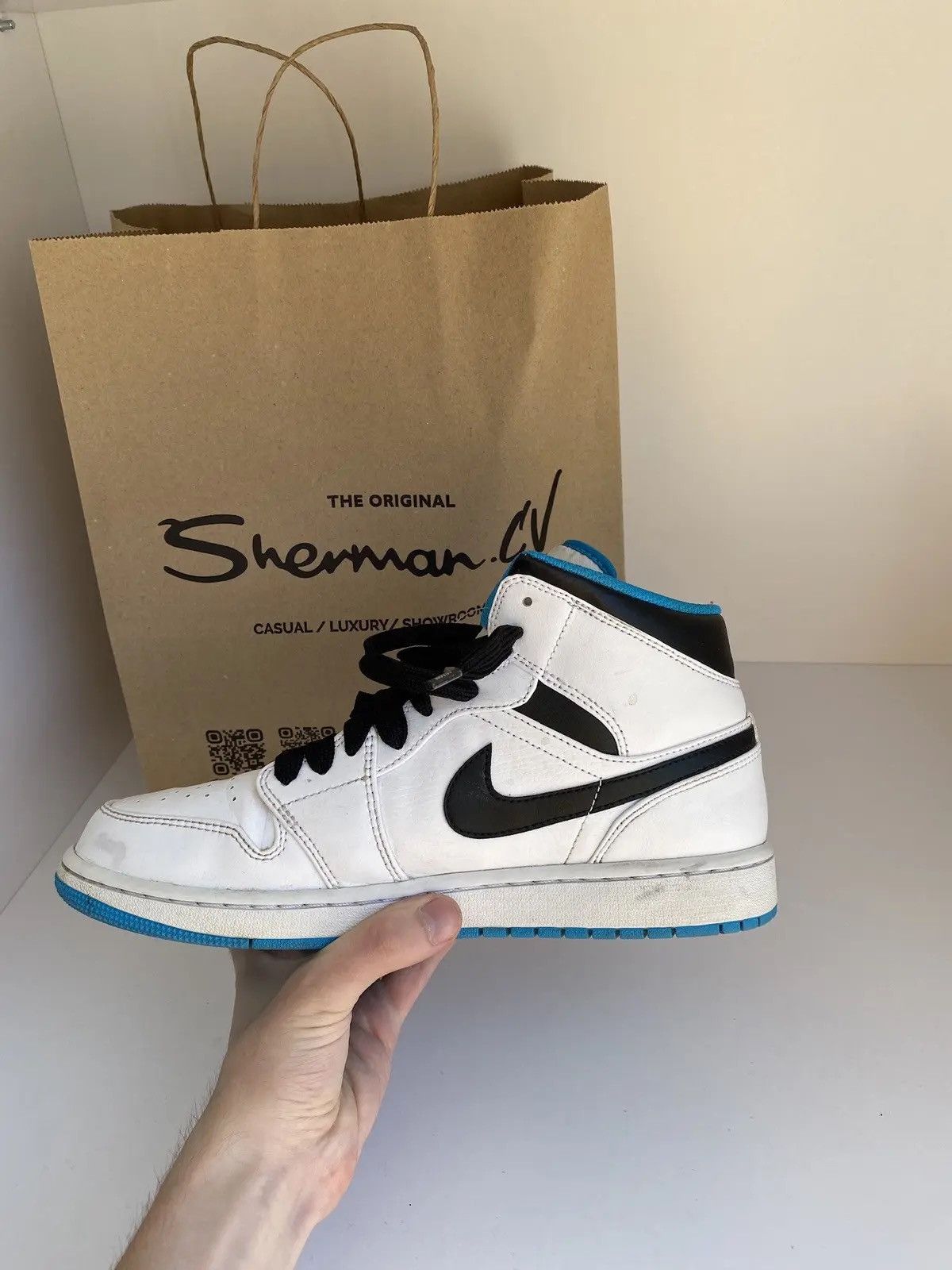 Nike × Vintage Nike Air Jordan 1 Mid White Laser Blue Black Mens Rare Size US 9 / EU 42 - 5 Thumbnail