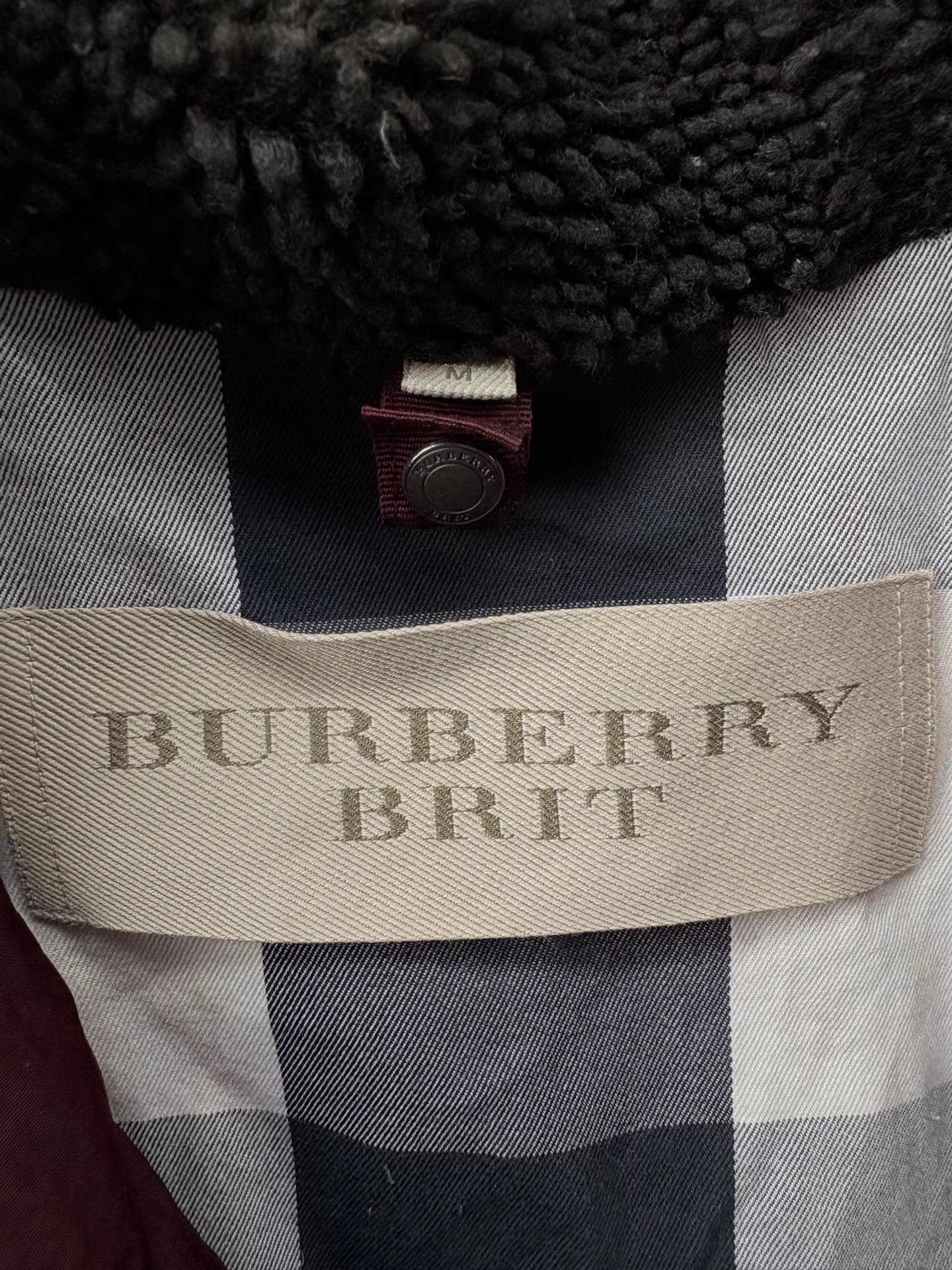 Burberry BURBERRY Faux Fur Collar Padded Coat Size US M / EU 48-50 / 2 - 4 Thumbnail