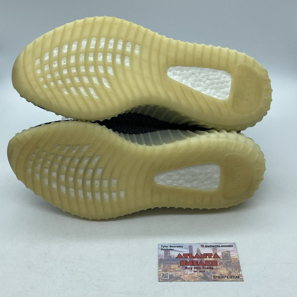 Adidas Yeezy boost 350 carbon Size US 10.5 / EU 43-44 - 7 Thumbnail