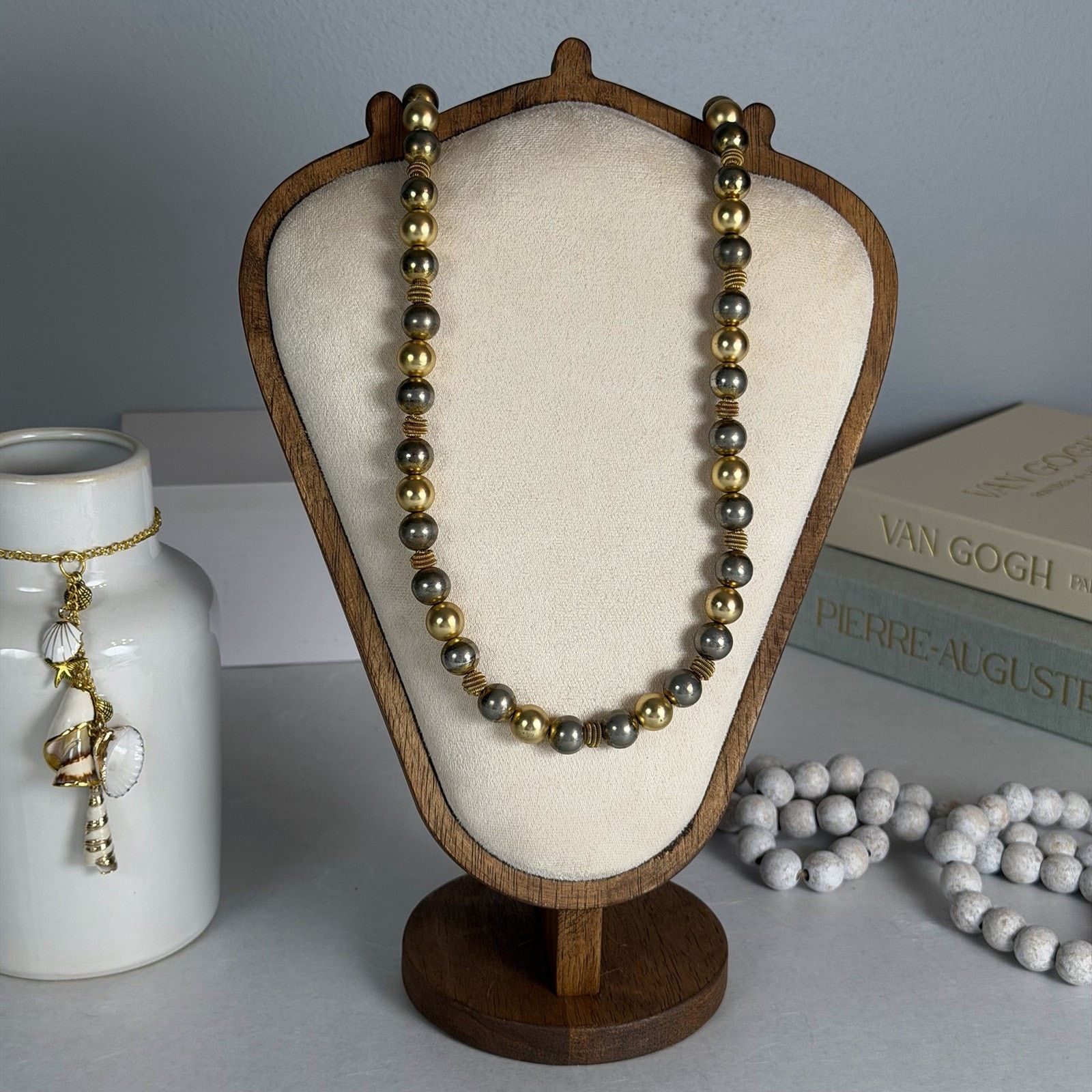Other Classic Elegant VTG 1980s 32" Two-Tone 12mm Beaded Necklace Size ONE SIZE - 1 Thumbnail