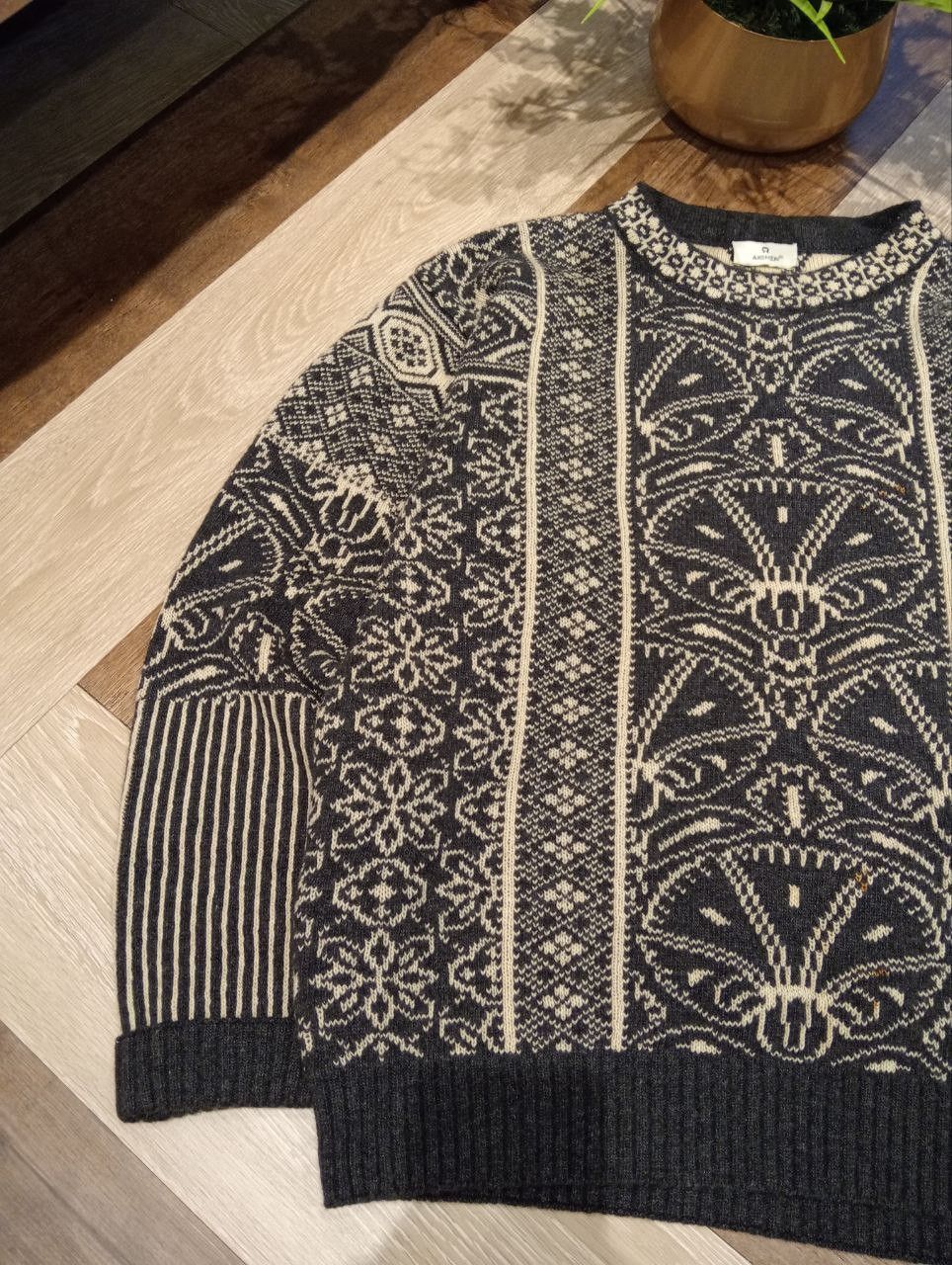 Aigner VINTAGE AIGNER KNITTED SWEATER - SIZE S DARK GREY Size US S / EU 44-46 / 1 - 5 Thumbnail