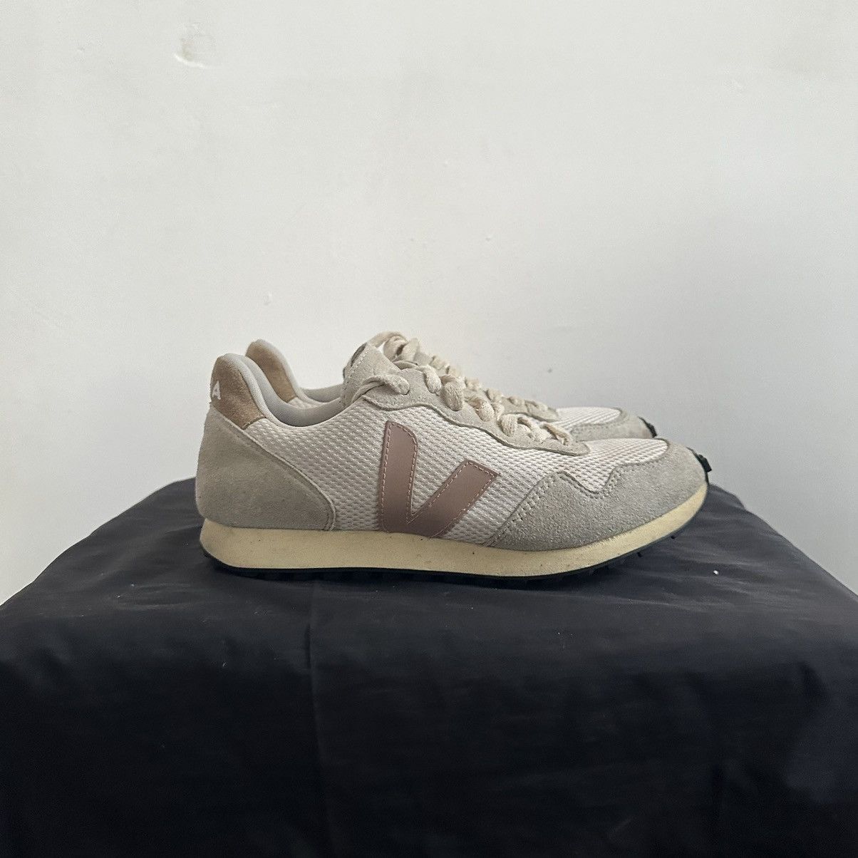 Veja Veja trainers Size US 8 / IT 38 - 1 Thumbnail