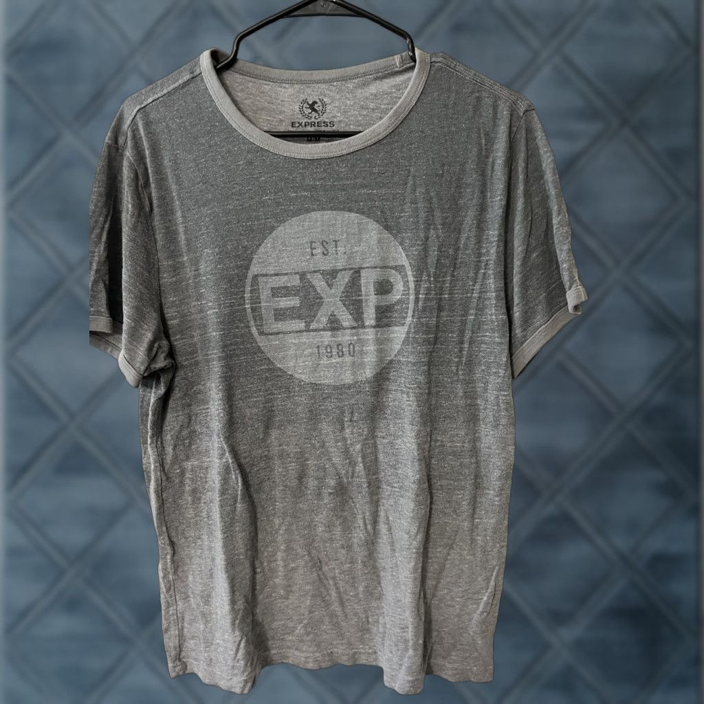 Express Express Graphic Print T-Shirt Gray W Logo Size Medium Men Crew Neck Size US M / EU 48-50 / 2 - 1 Thumbnail