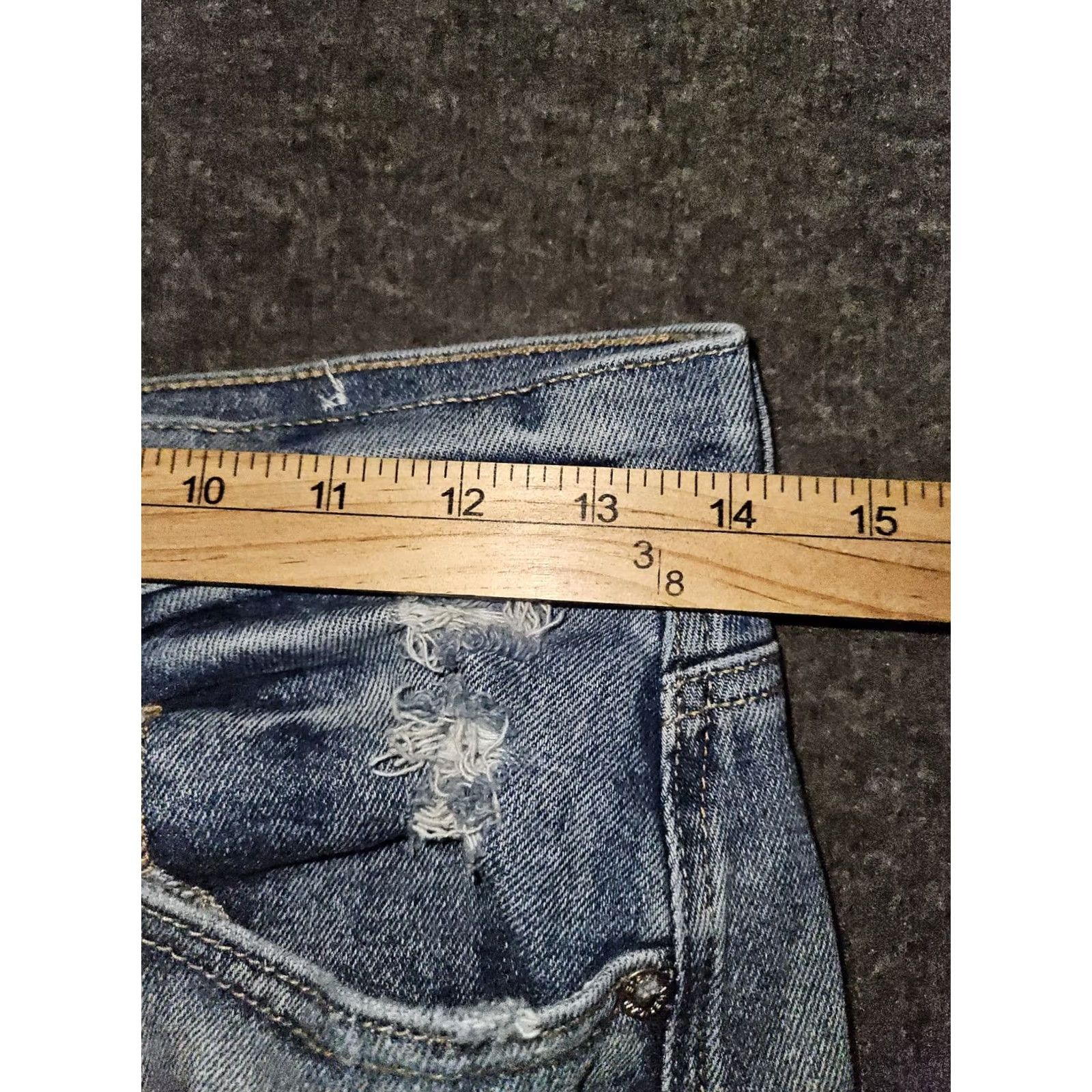 American Eagle Outfitters 90s Boyfriend Jeans - American Eagle High Rise 6 Wash Blue Distressed Y2K Size 28" / US 6 / IT 42 - 5 Thumbnail
