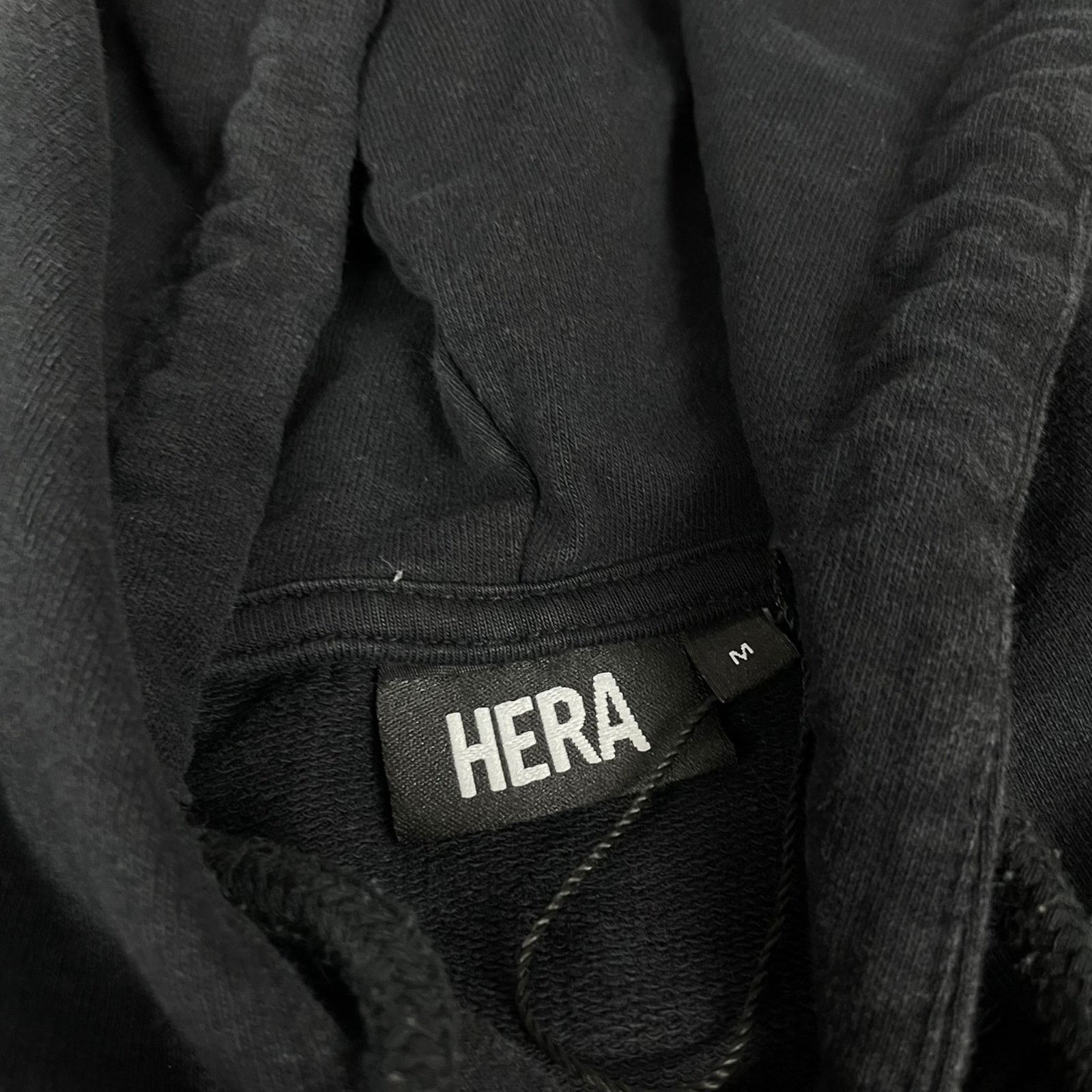 Other Hera Black Hoodie Sweatshirt M Size US M / EU 48-50 / 2 - 9 Thumbnail