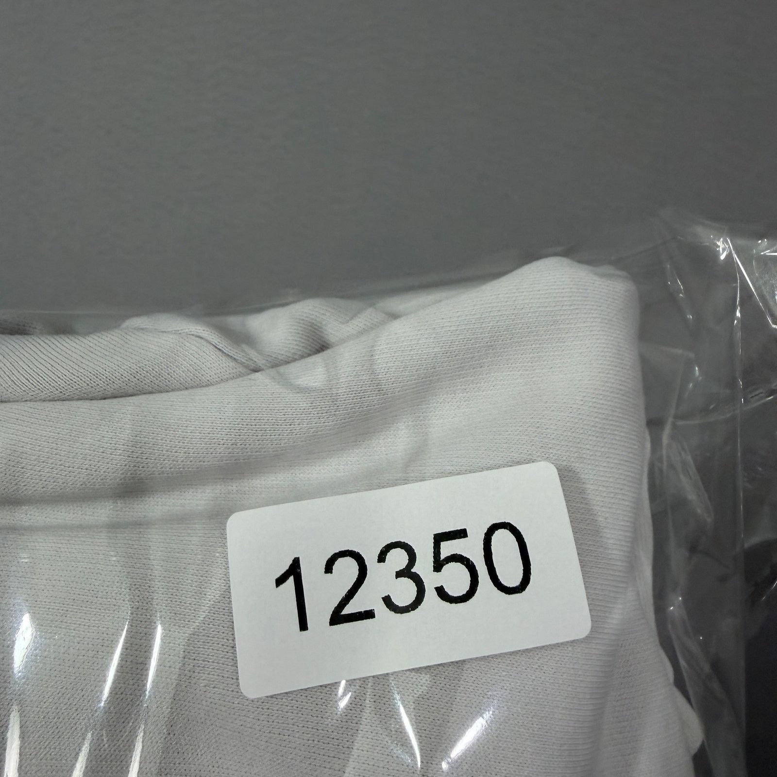 Nike Vintage Nike Sweatshirt Mens Large White Pullover Crewneck Size US L / EU 52-54 / 3 - 10 Thumbnail