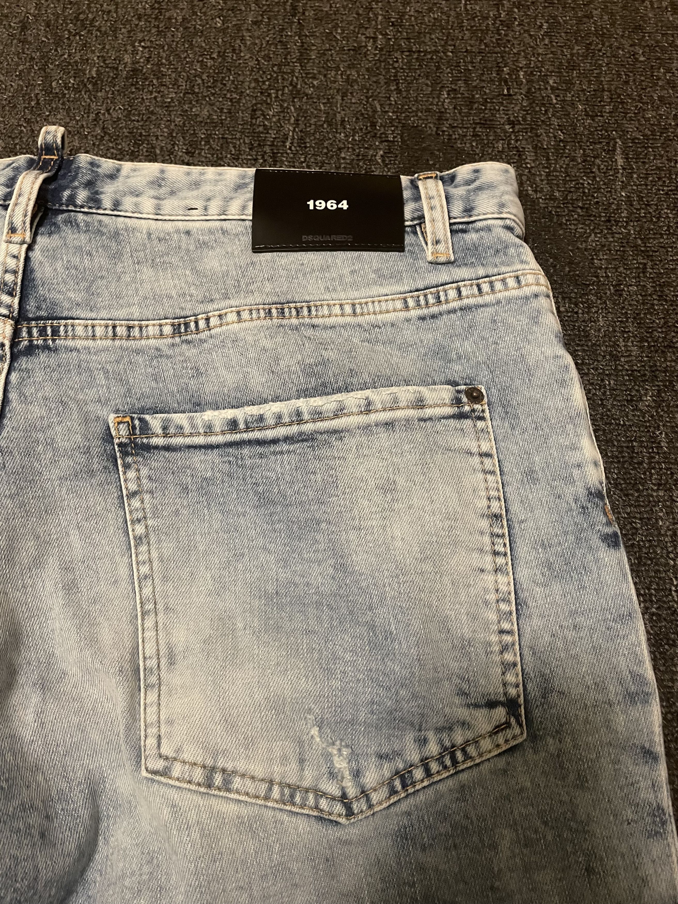 Dsquared2 Dsquared2 jeans size 58 Very good condition Size US 42 / EU 58 - 5 Thumbnail