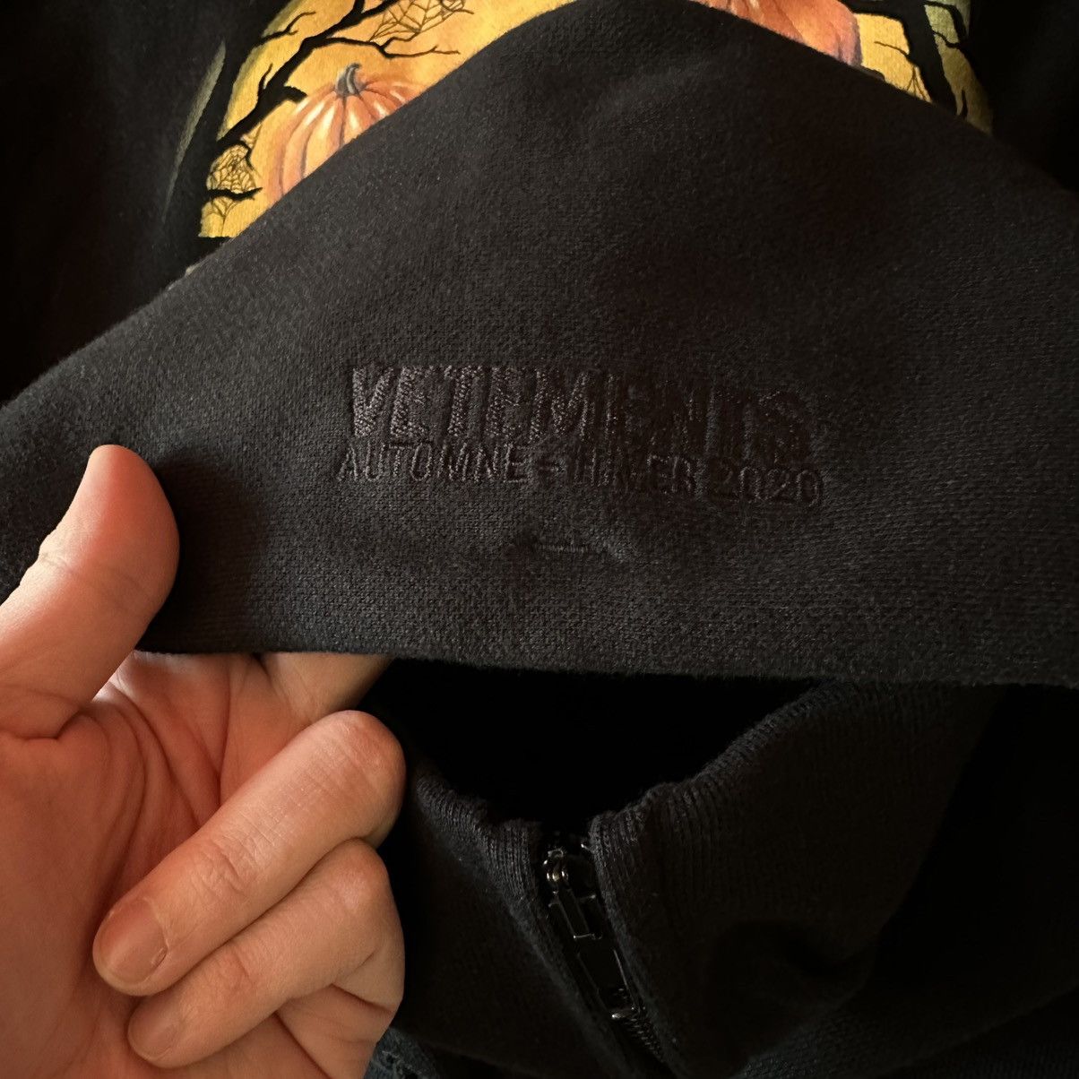 Vetements Vetements Runway Hocus Pocus Upside Down Zip Up Hoodie AW19 Size US XS / EU 42 / 0 - 5 Thumbnail