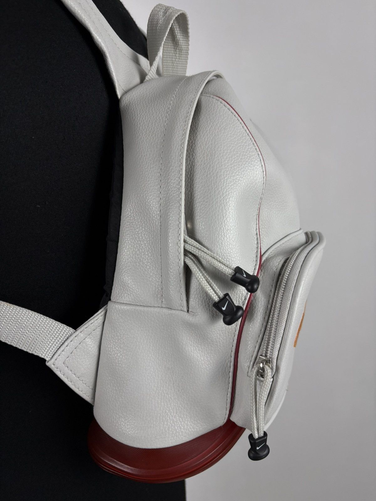 Nike Retro 90’s AIR Leather Bubble Double Big Swoosh Utility Backpack Mini Bag Size ONE SIZE - 8 Thumbnail