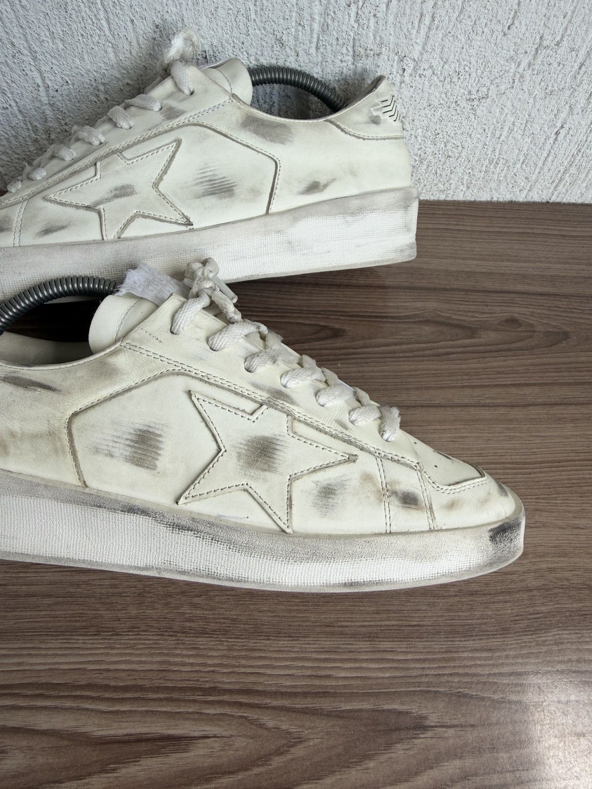 Golden Goose Limited edition distress stardan trainer Size US 6.5 / EU 39-40 - 13 Thumbnail