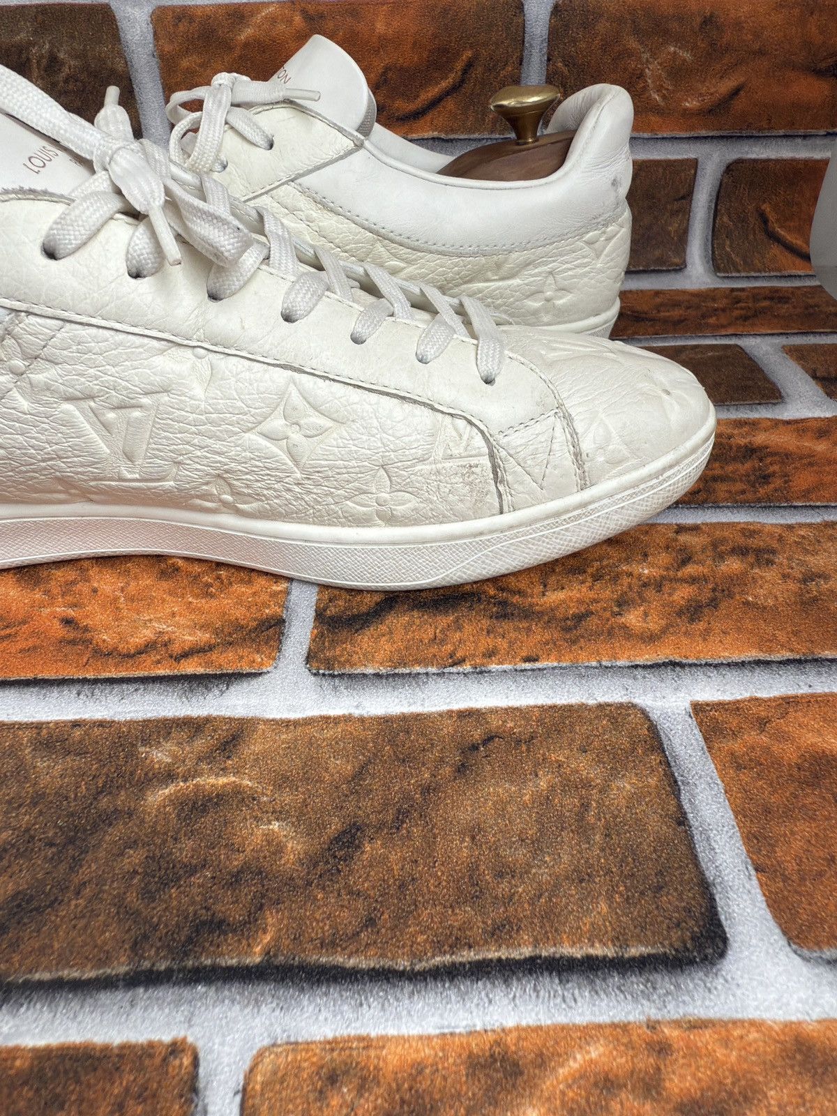 Louis Vuitton Luxembourg monogram Sneaker Size US 9 / EU 42 - 16 Thumbnail