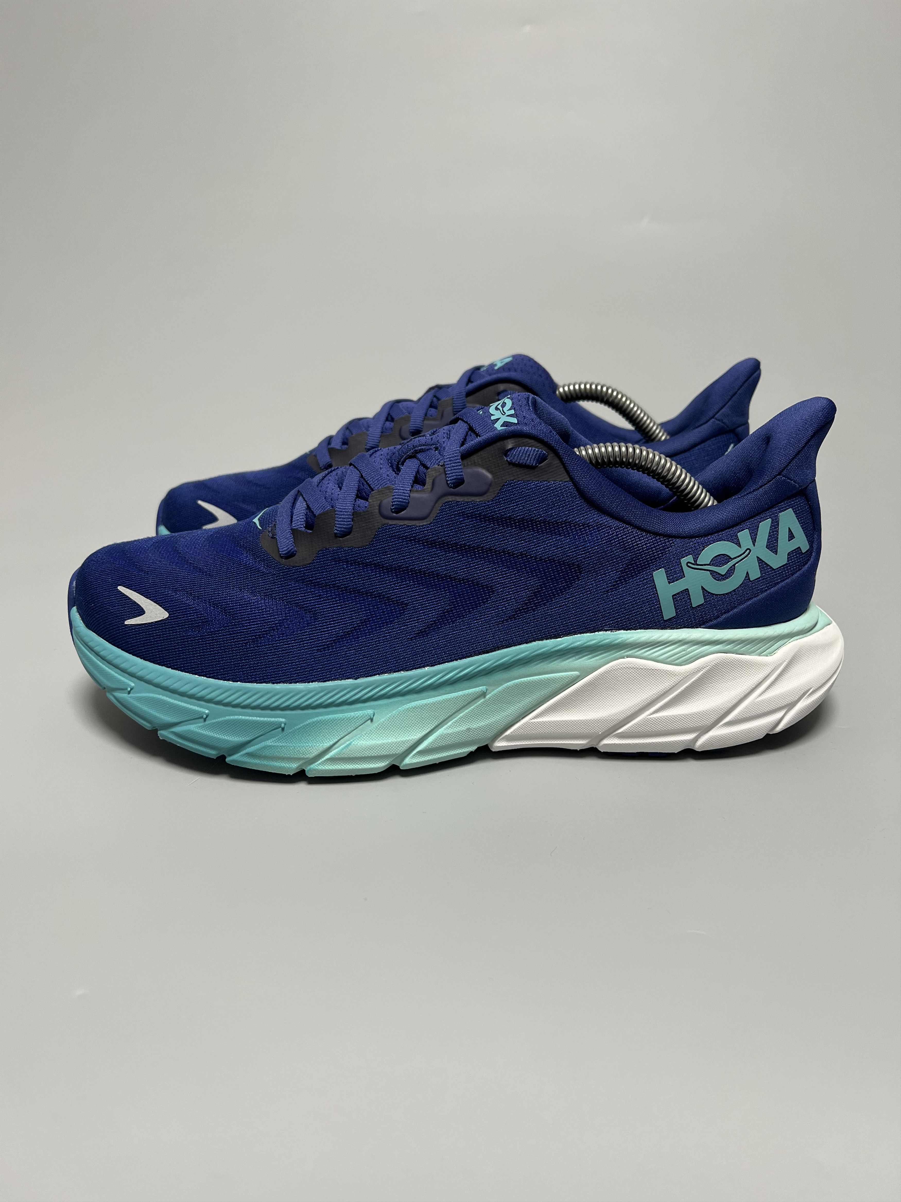 Hoka 10.5B Hoka One One Arahi 6 Running Shoes Size US 10.5 / IT 40.5 - 2 Thumbnail